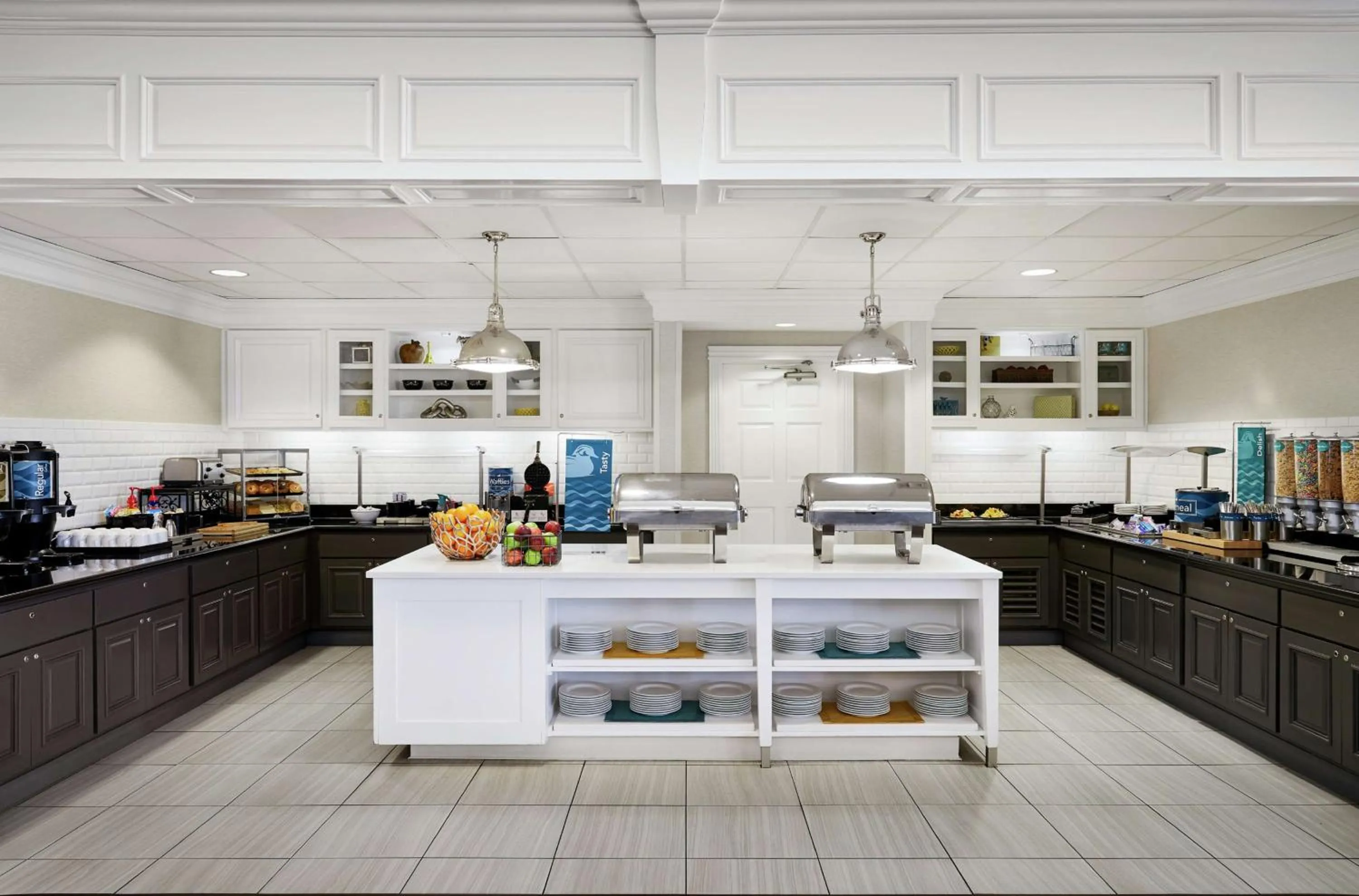 Breakfast in Homewood Suites Champaign-Urbana