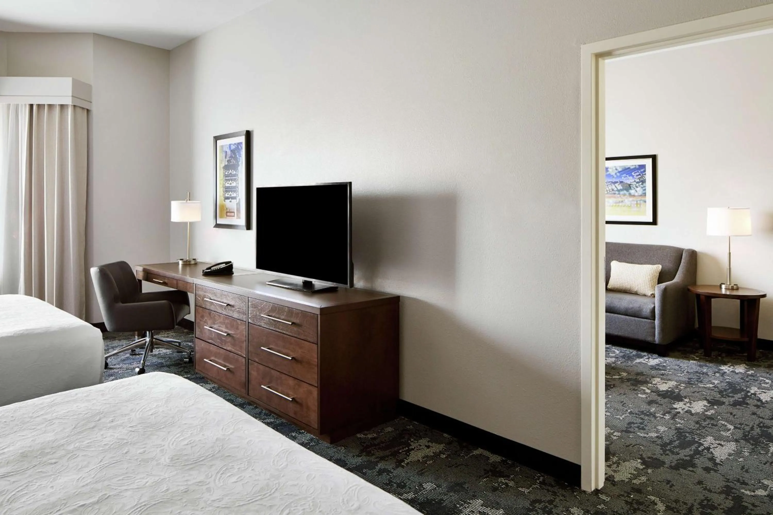 Bedroom, Bed in Homewood Suites Champaign-Urbana