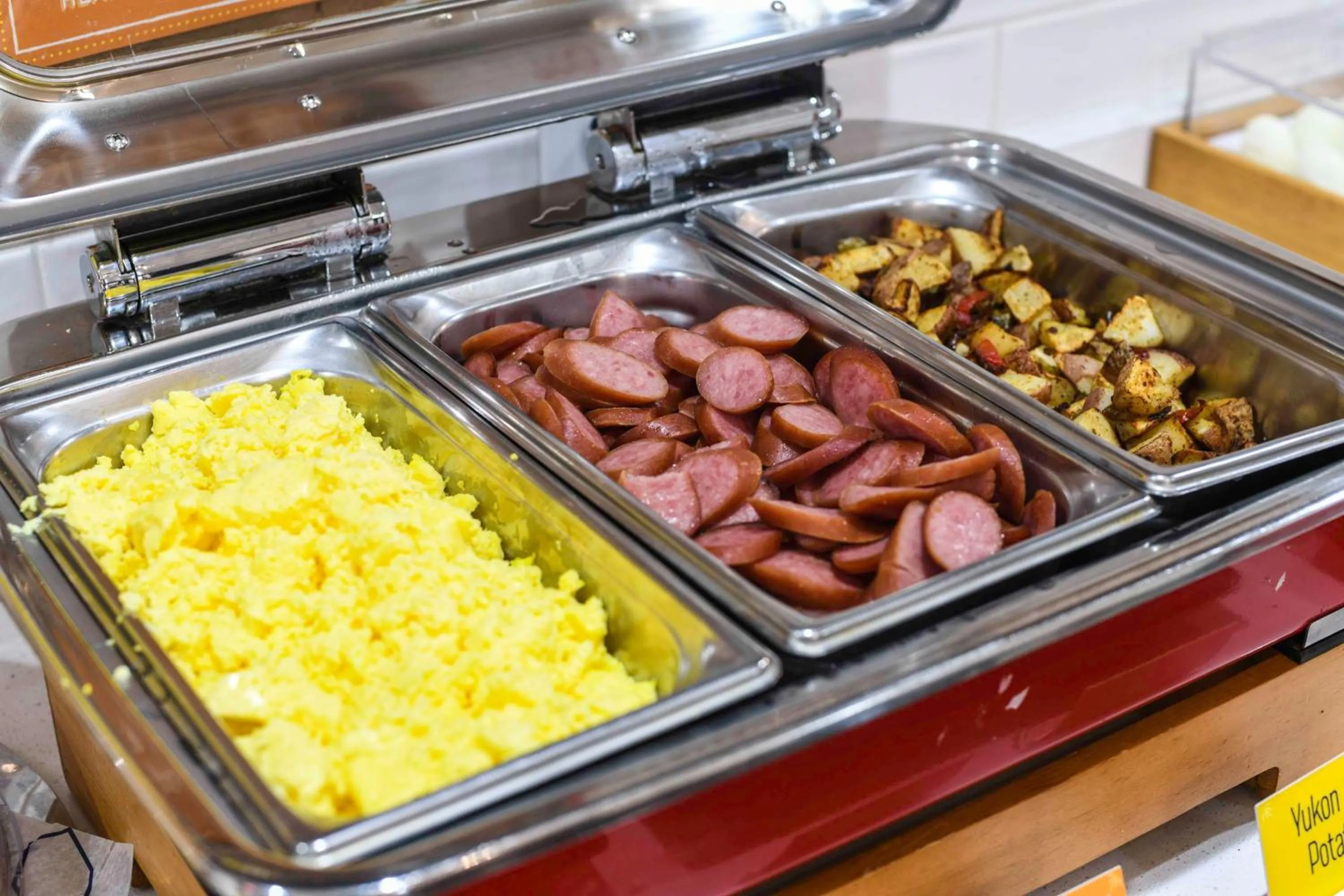 Breakfast in Hampton Inn Bryant