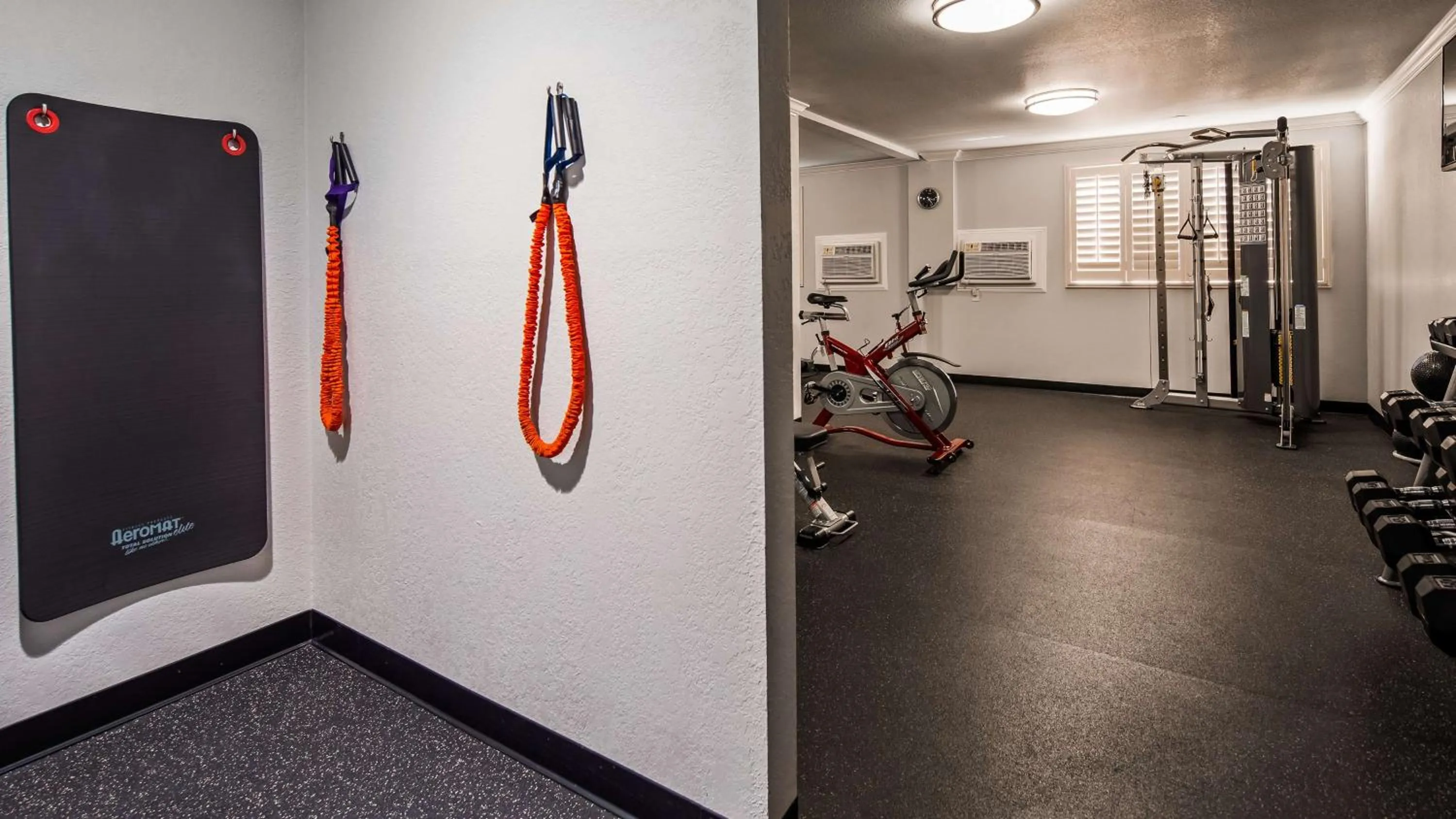 Fitness centre/facilities in Lompoc Valley Inn and Suites
