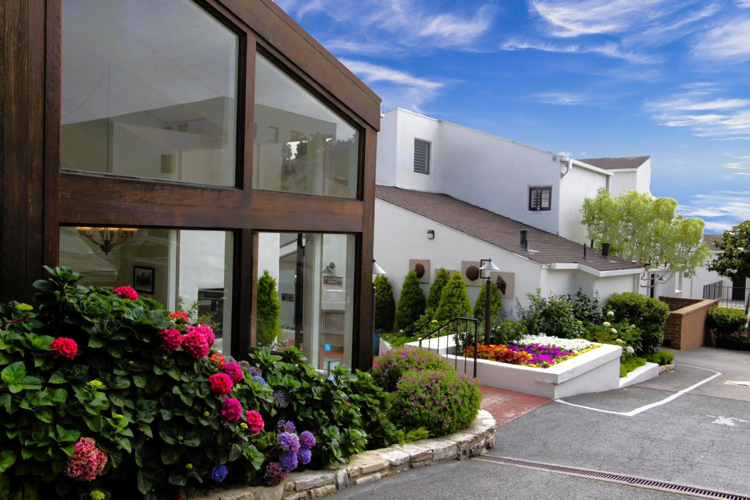 Property building in Lobos Lodge