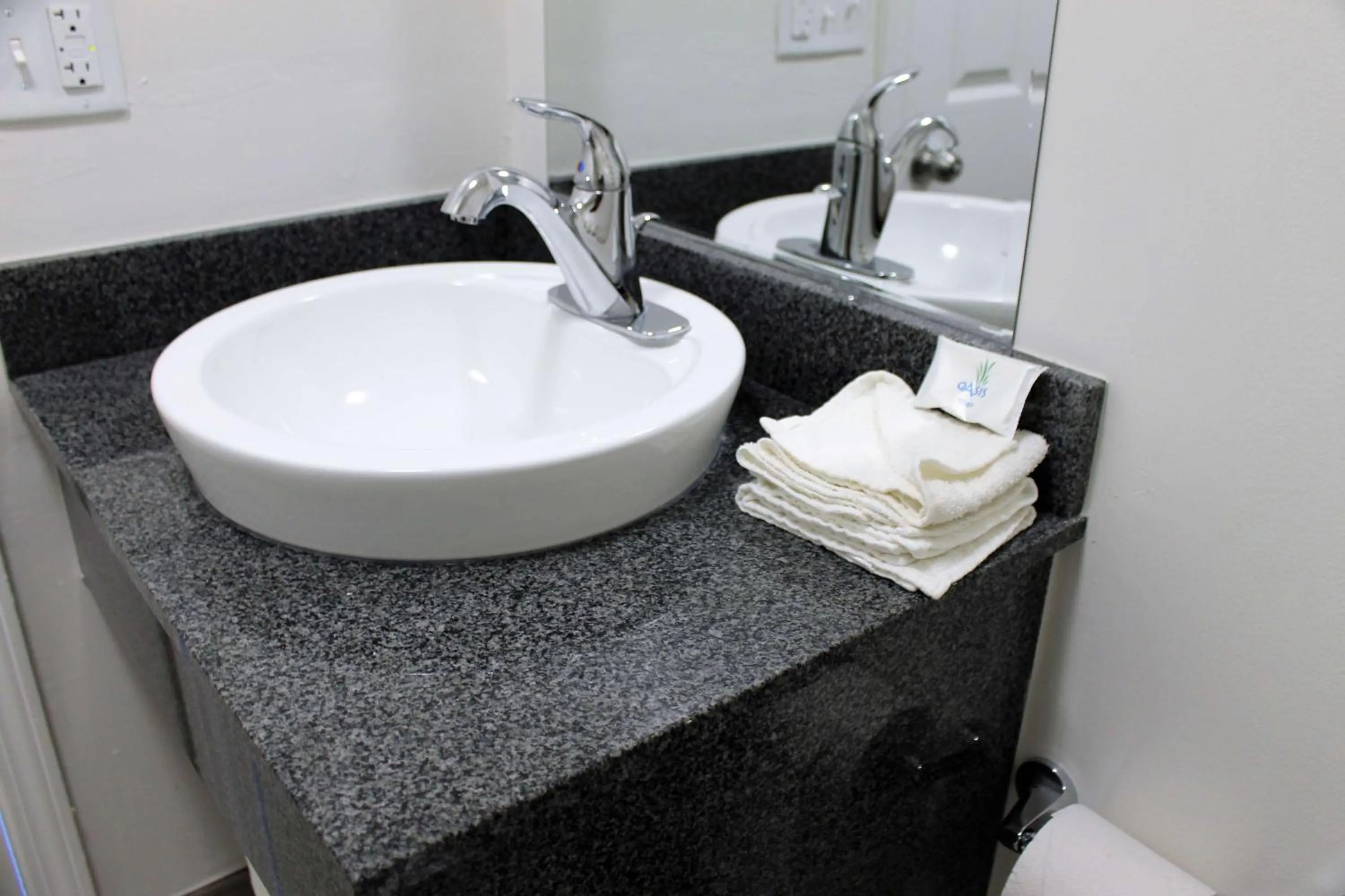 Bathroom in Studio 6-Savannah, GA