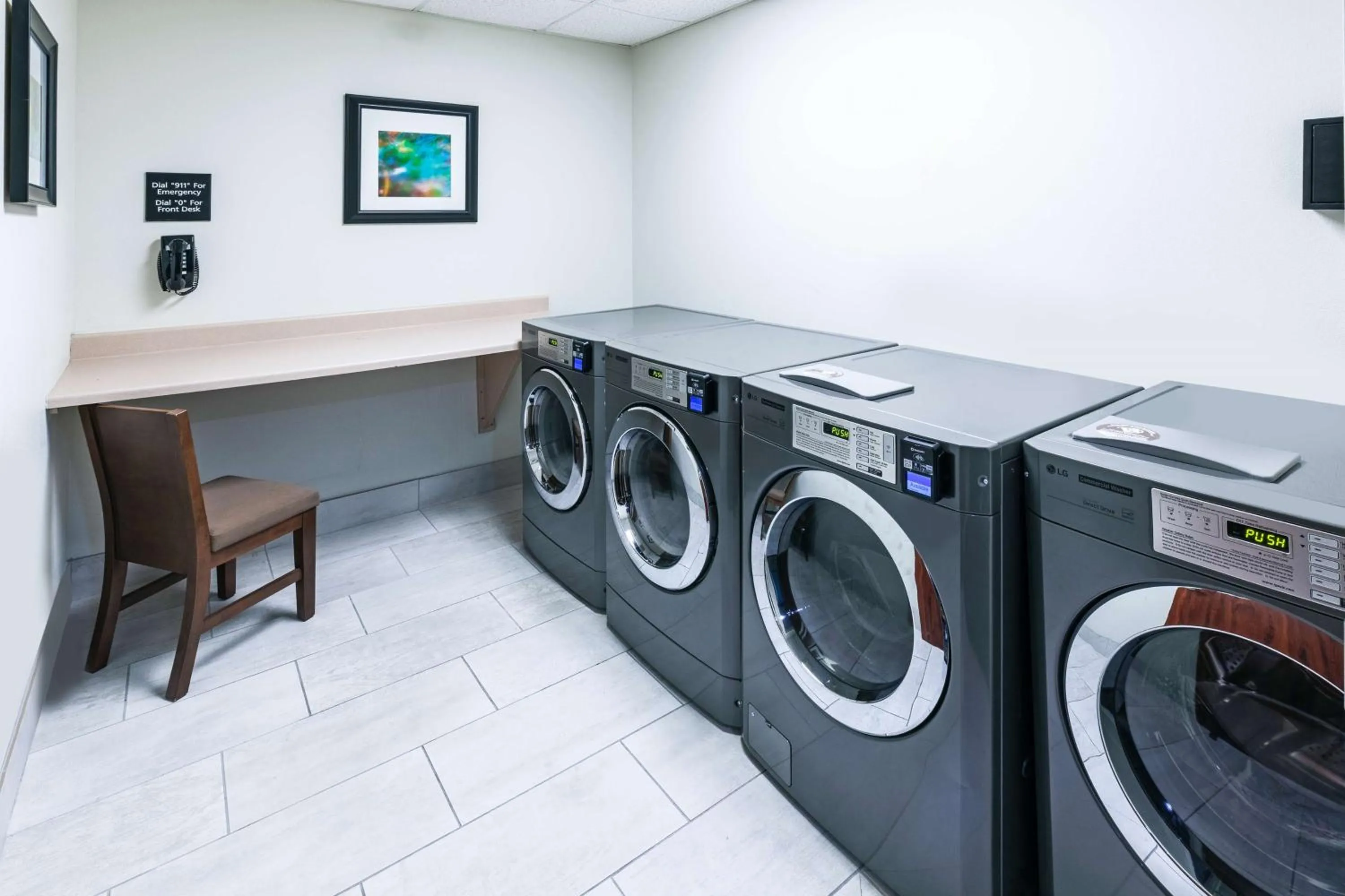 Property building in Hampton Inn & Suites Tulsa-Woodland Hills