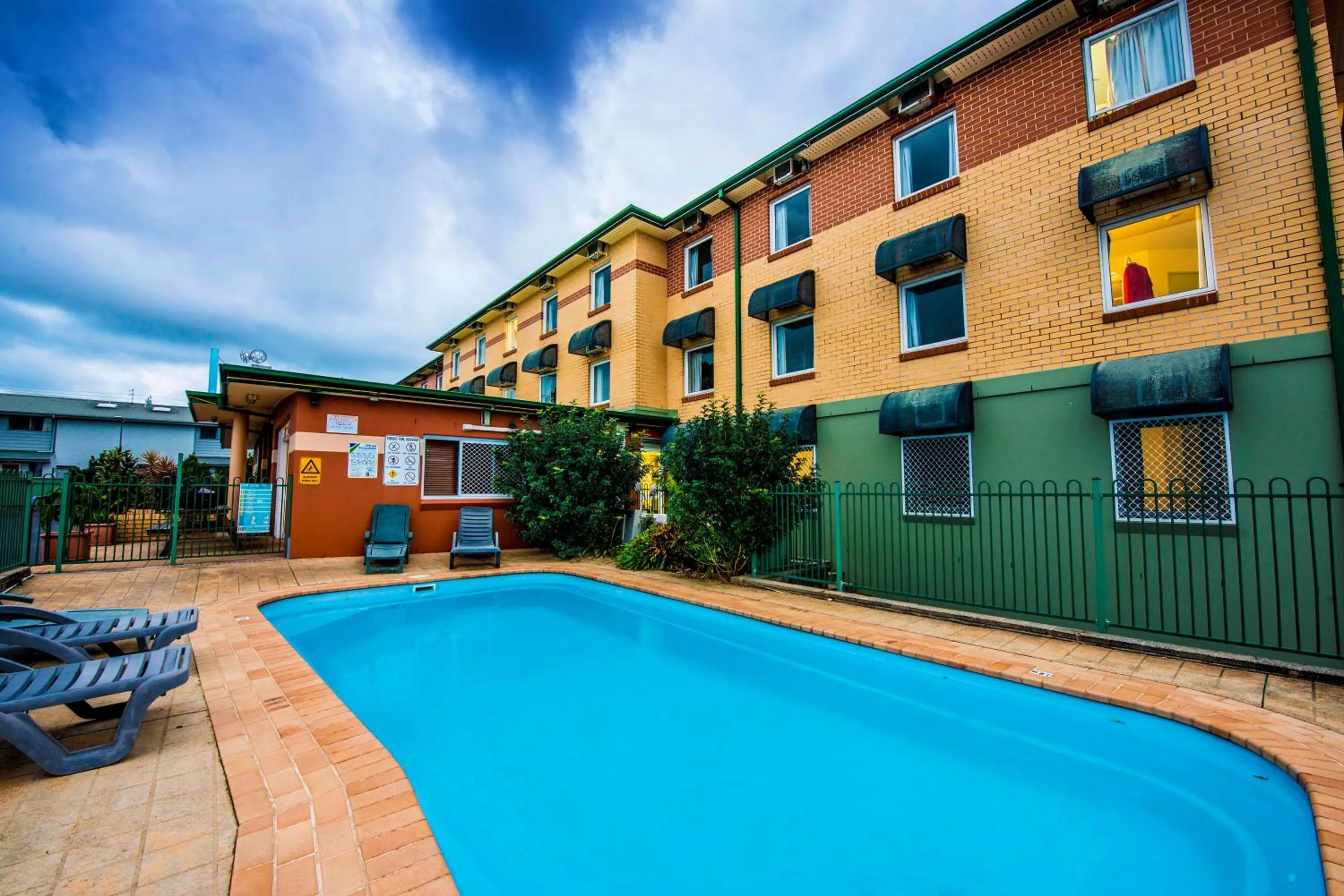 Swimming pool in ibis Budget Coffs Harbour