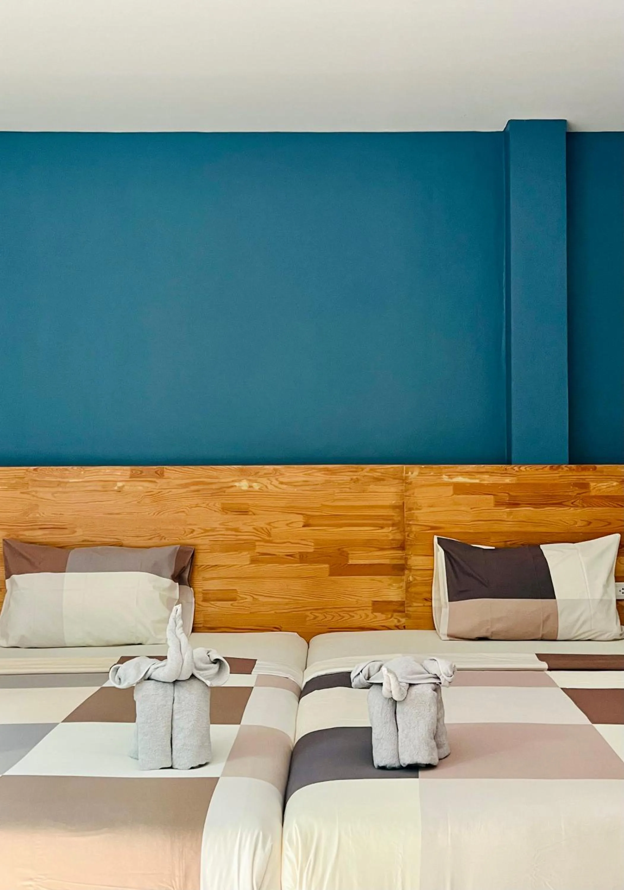 Bed in Evergreen Koh Chang Resort