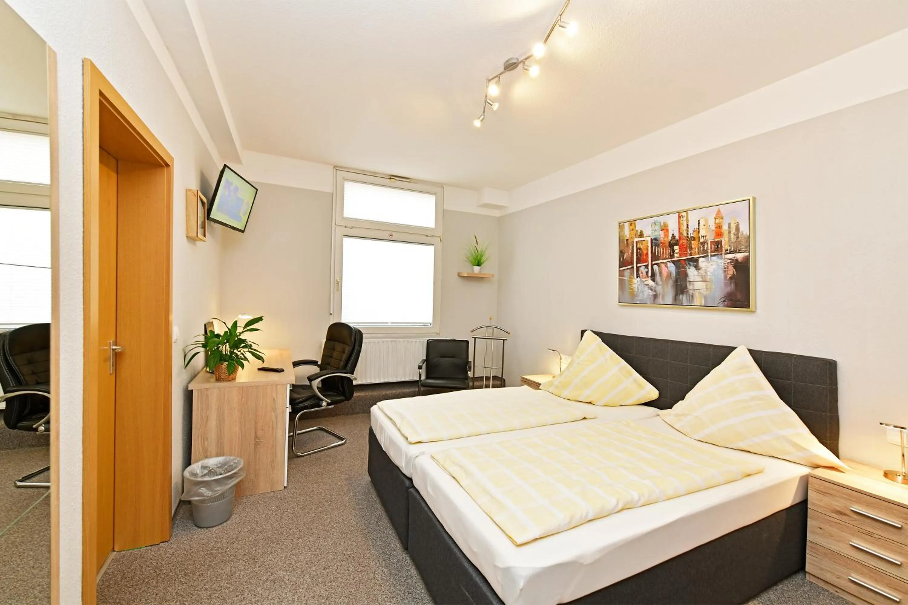 Bed in Hotel Haus Kleimann-Reuer