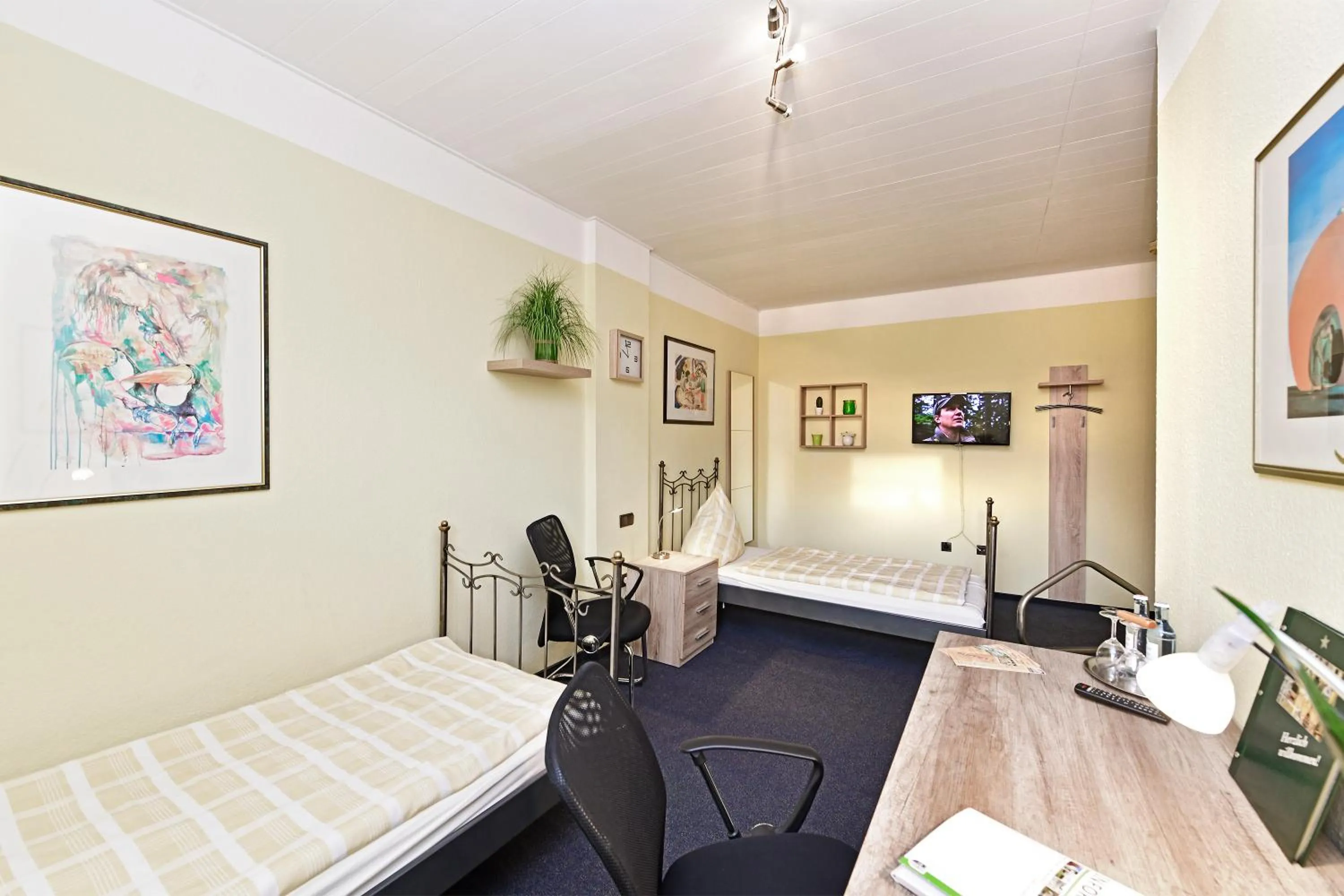 Bed in Hotel Haus Kleimann-Reuer