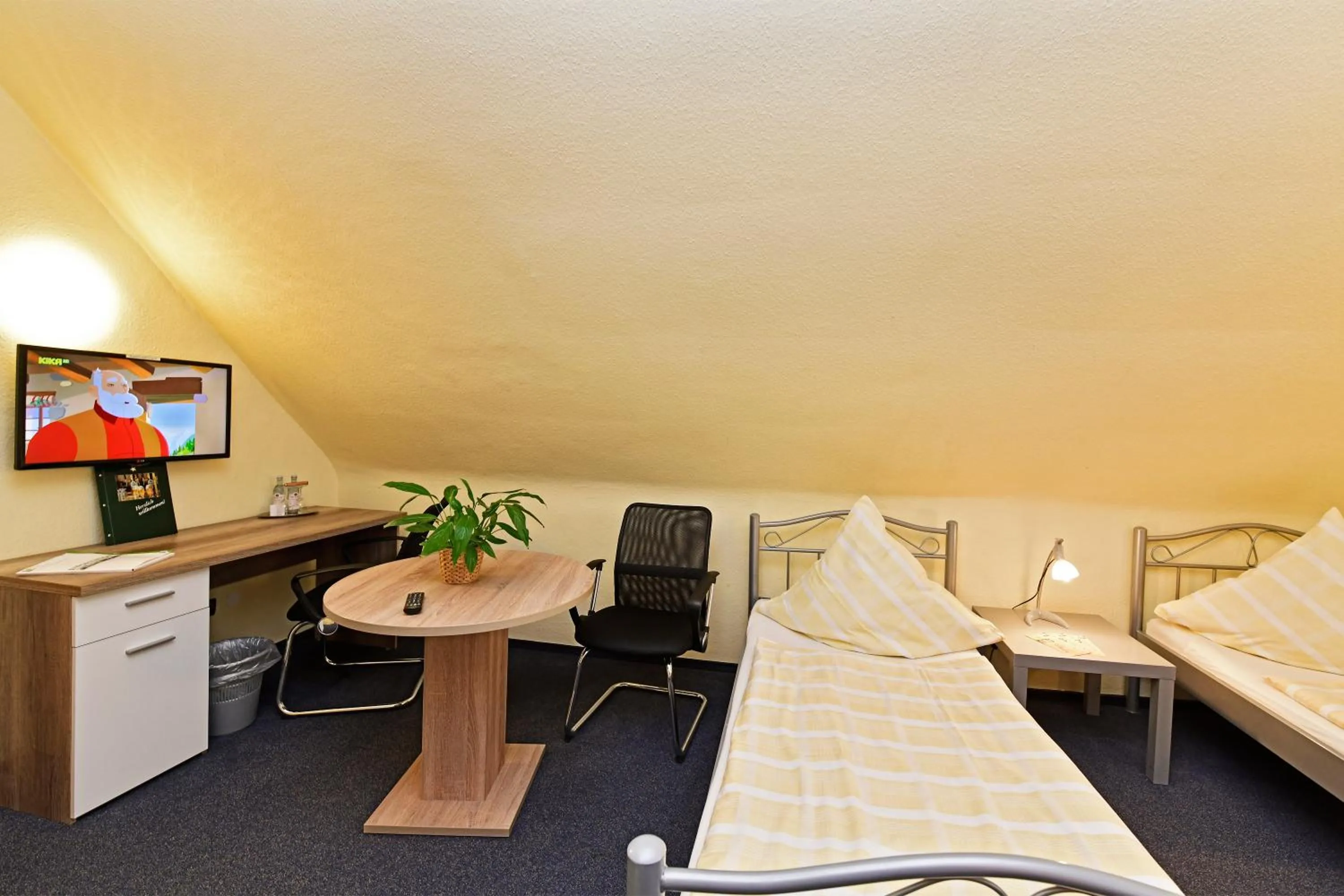 Bed in Hotel Haus Kleimann-Reuer