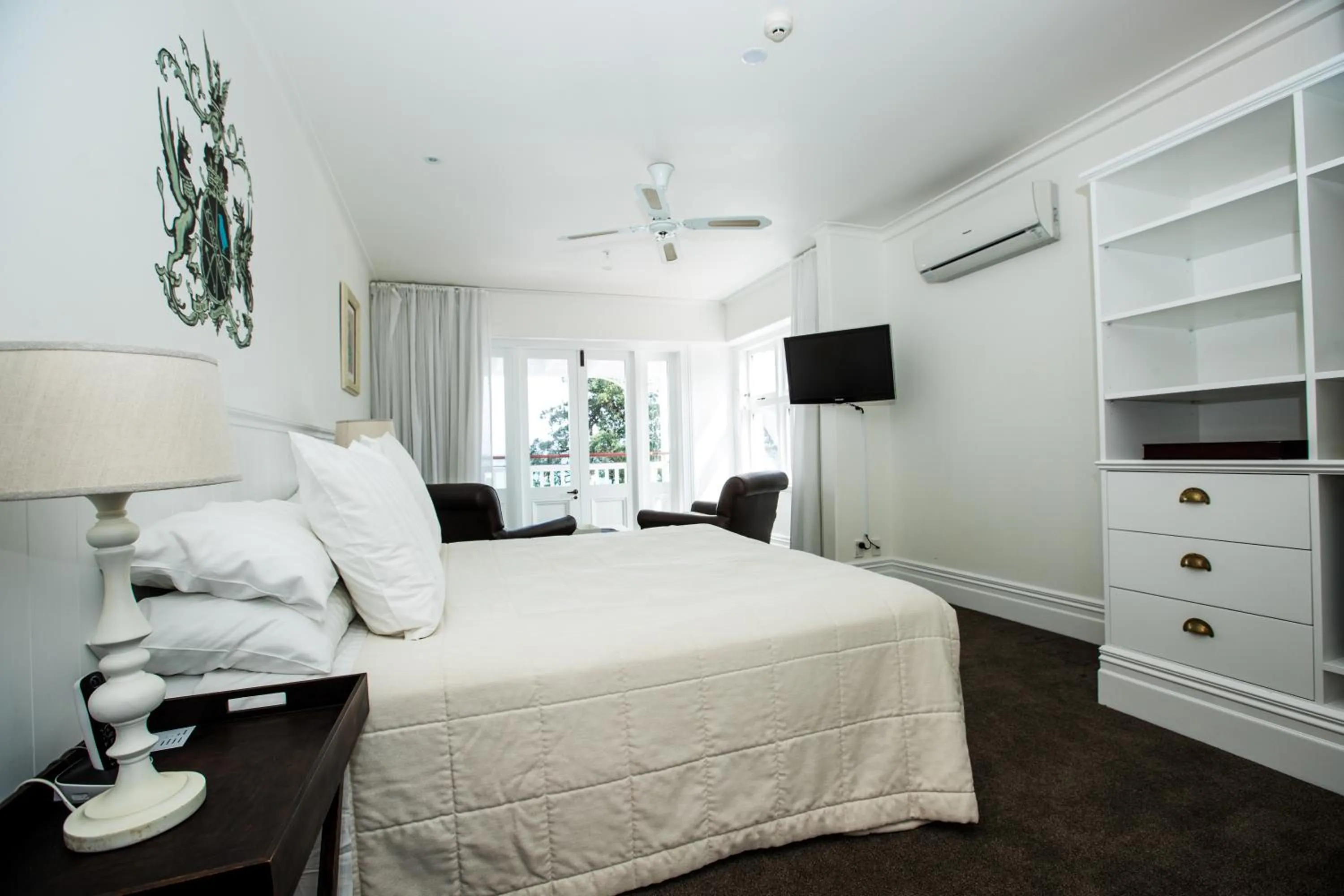 Photo of the whole room, Bed in The Duke Of Marlborough