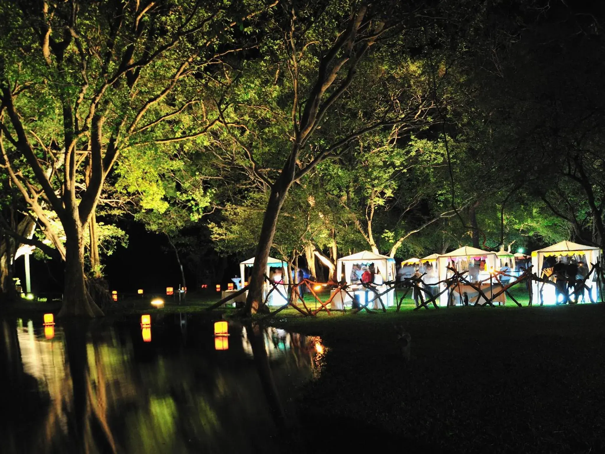 Restaurant/places to eat in Cinnamon Lodge Habarana Restaurant/places to eat in Cinnamon Lodge Habarana