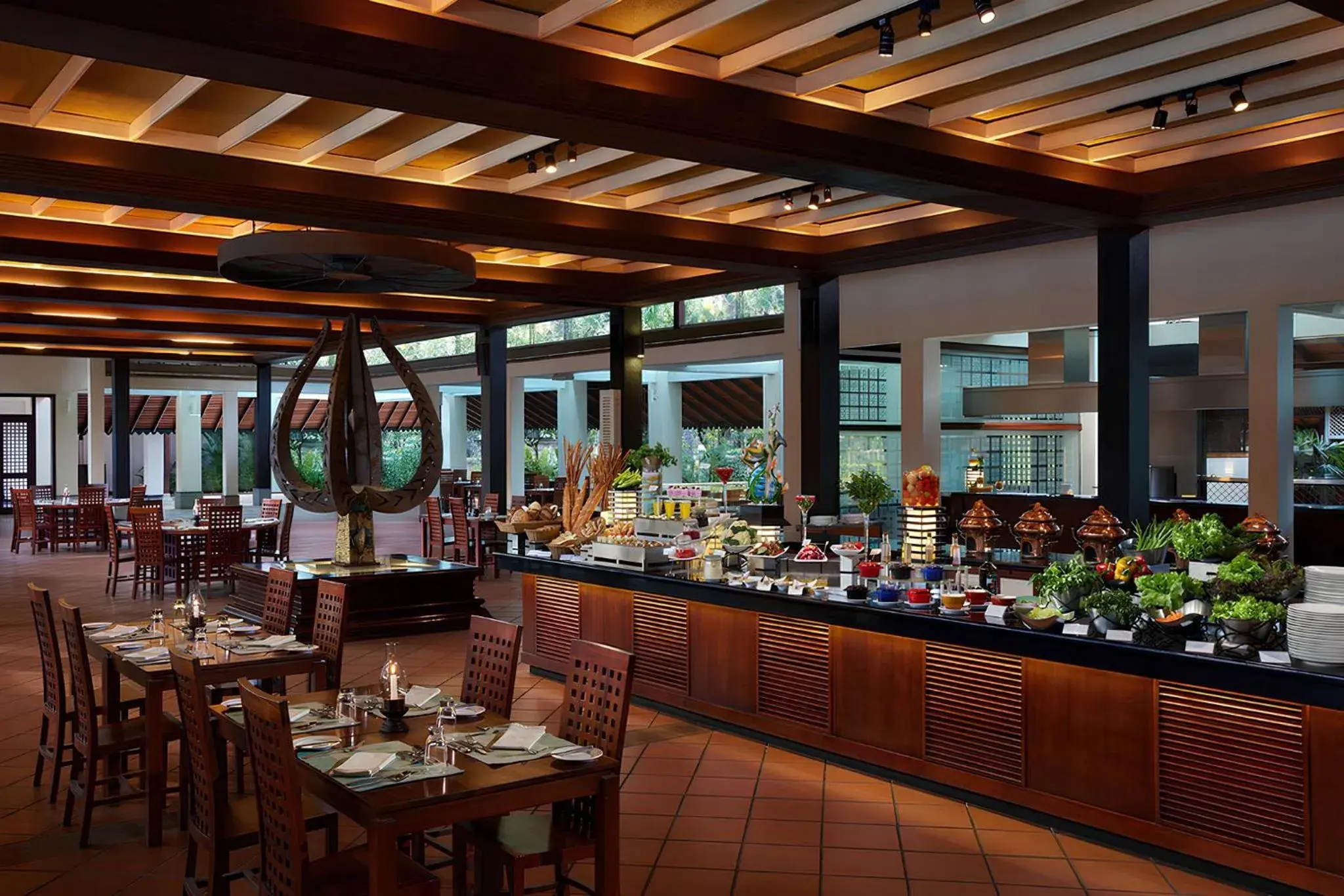 Restaurant/places to eat in Cinnamon Lodge Habarana Restaurant/places to eat in Cinnamon Lodge Habarana