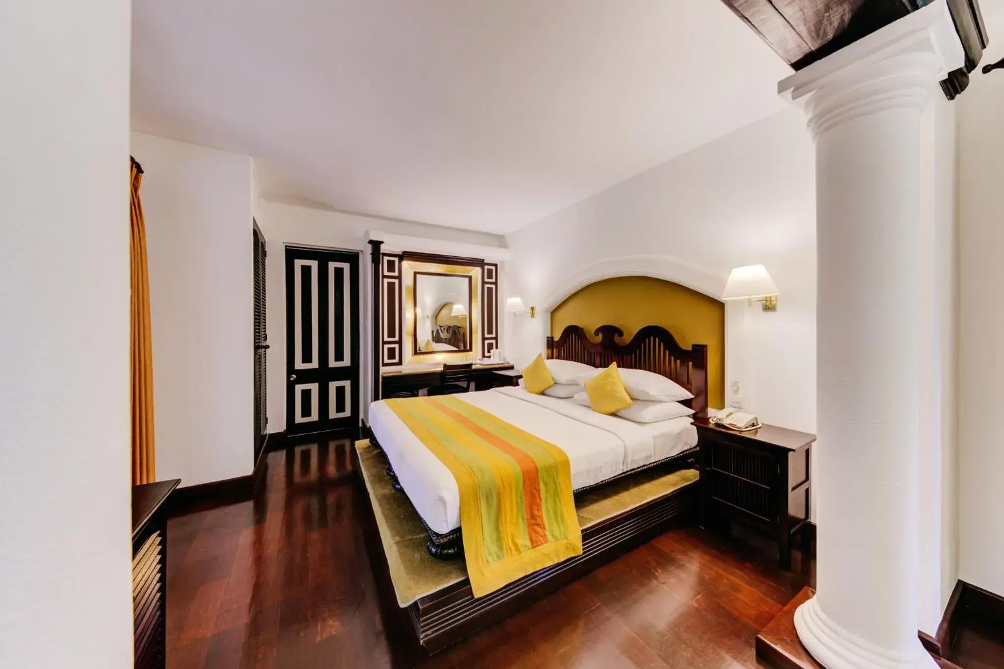 Bedroom, Bed in Cinnamon Lodge Habarana Bedroom, Bed in Cinnamon Lodge Habarana