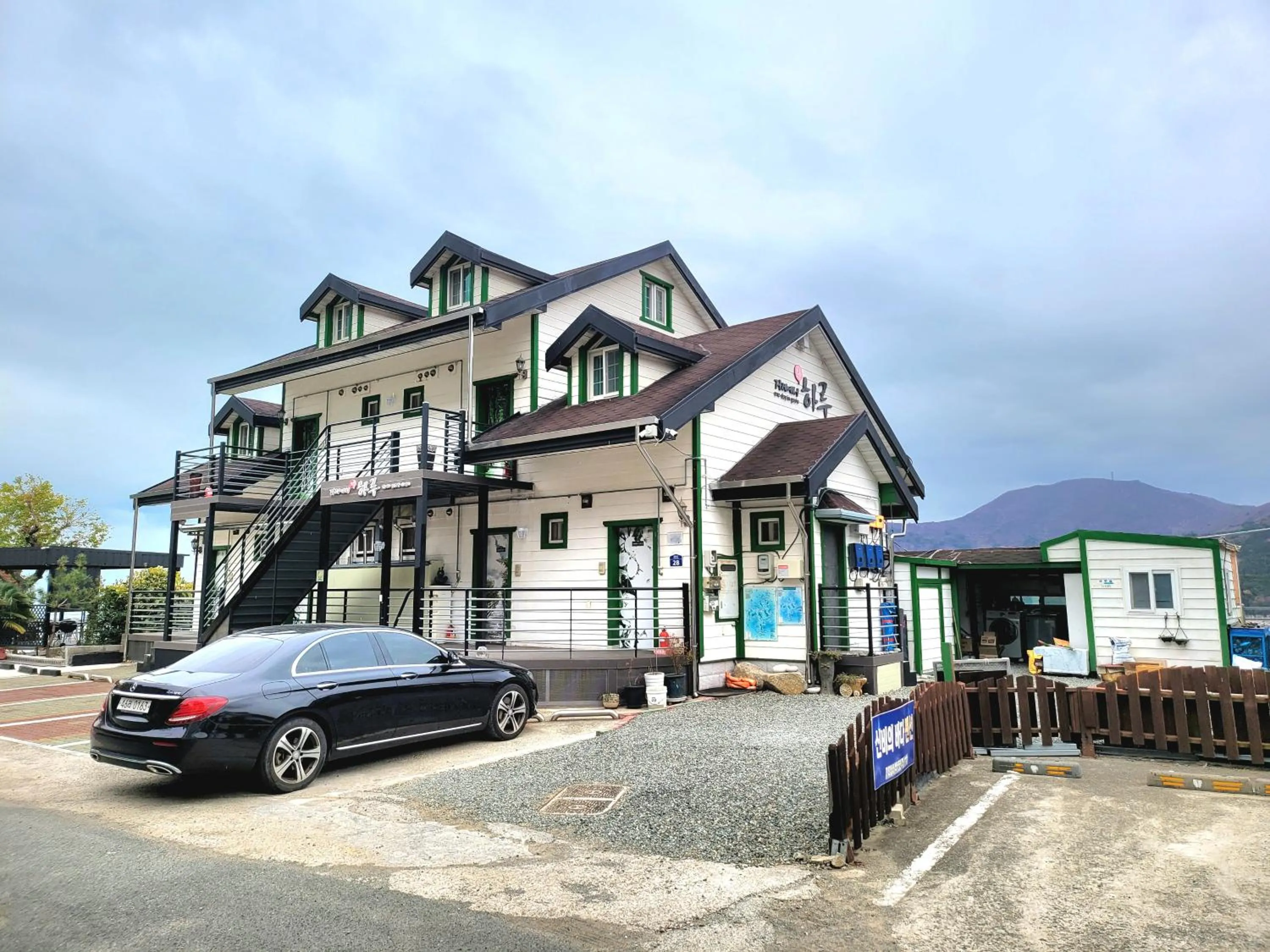 Property building in oneday in geoje