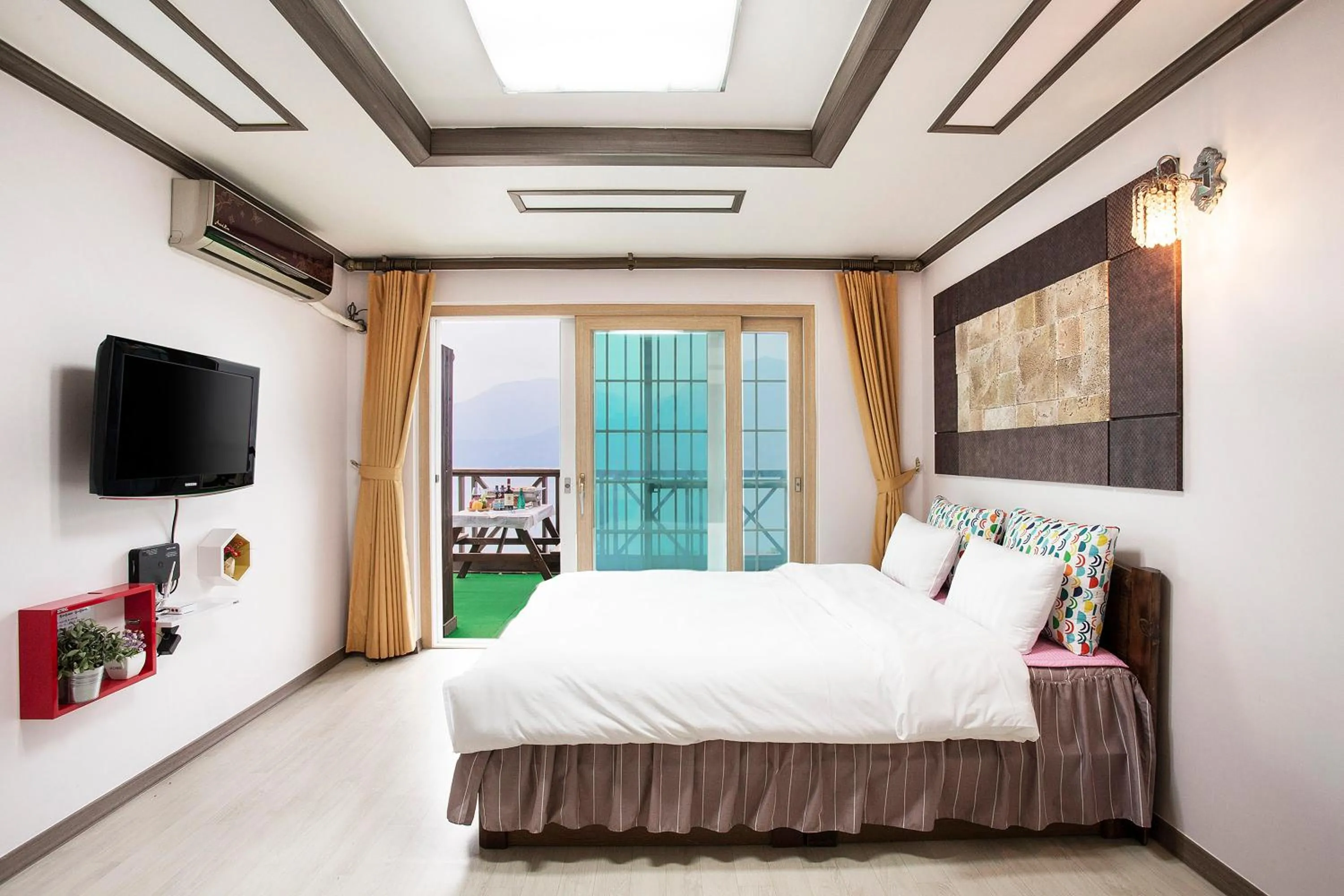 Bedroom, Bed in oneday in geoje