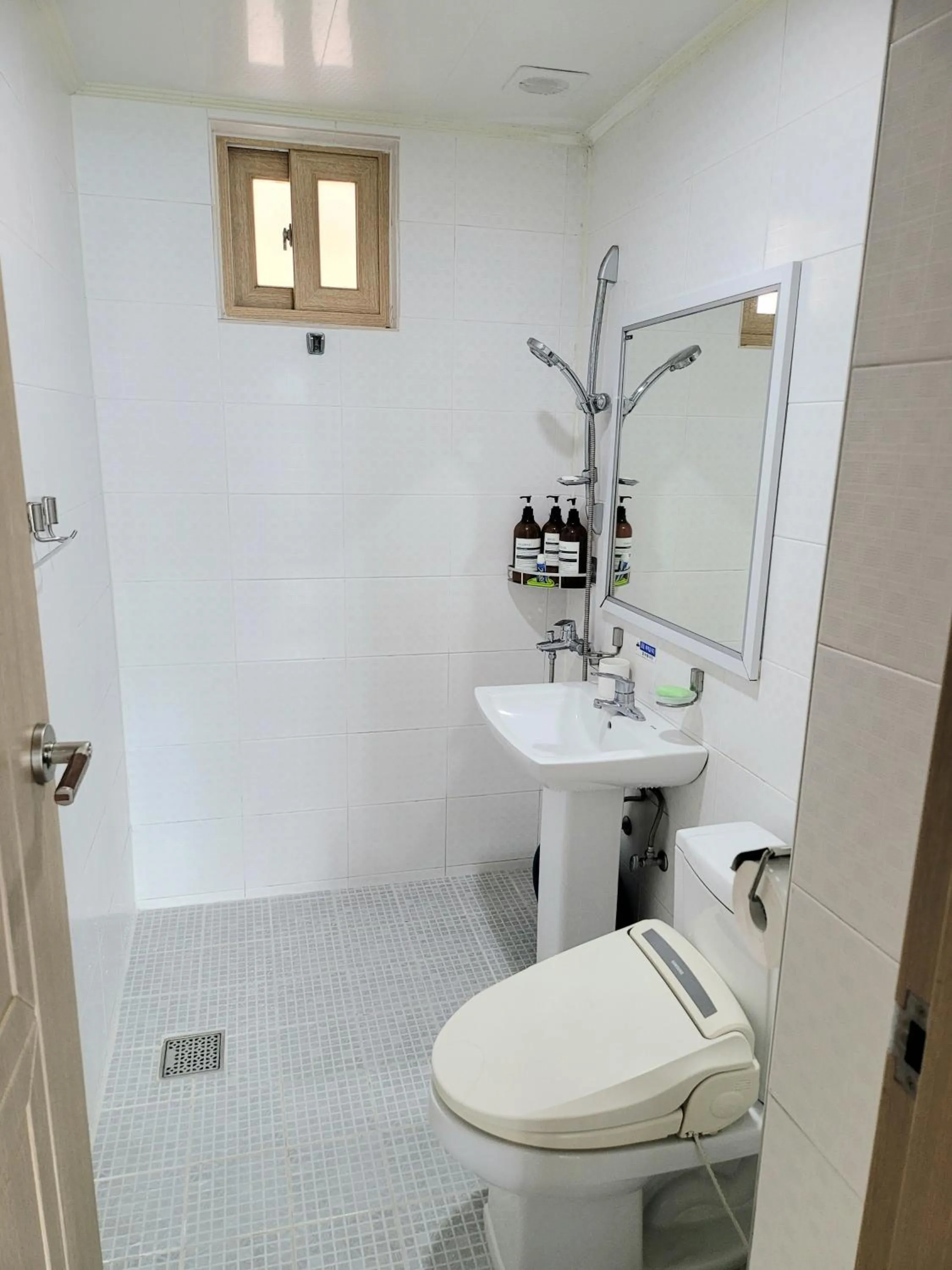 Bathroom in oneday in geoje