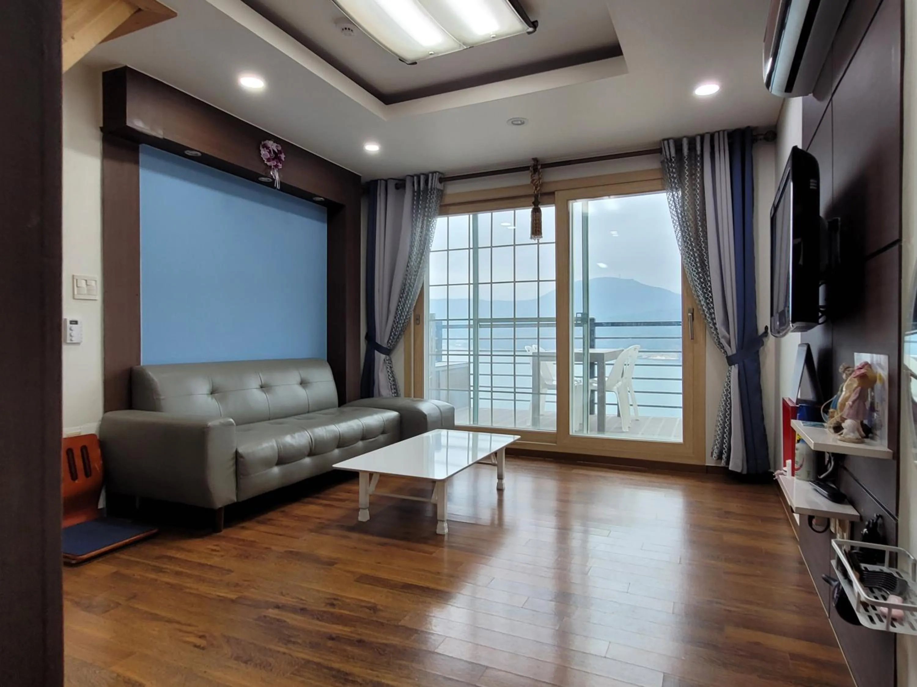 Living room in oneday in geoje