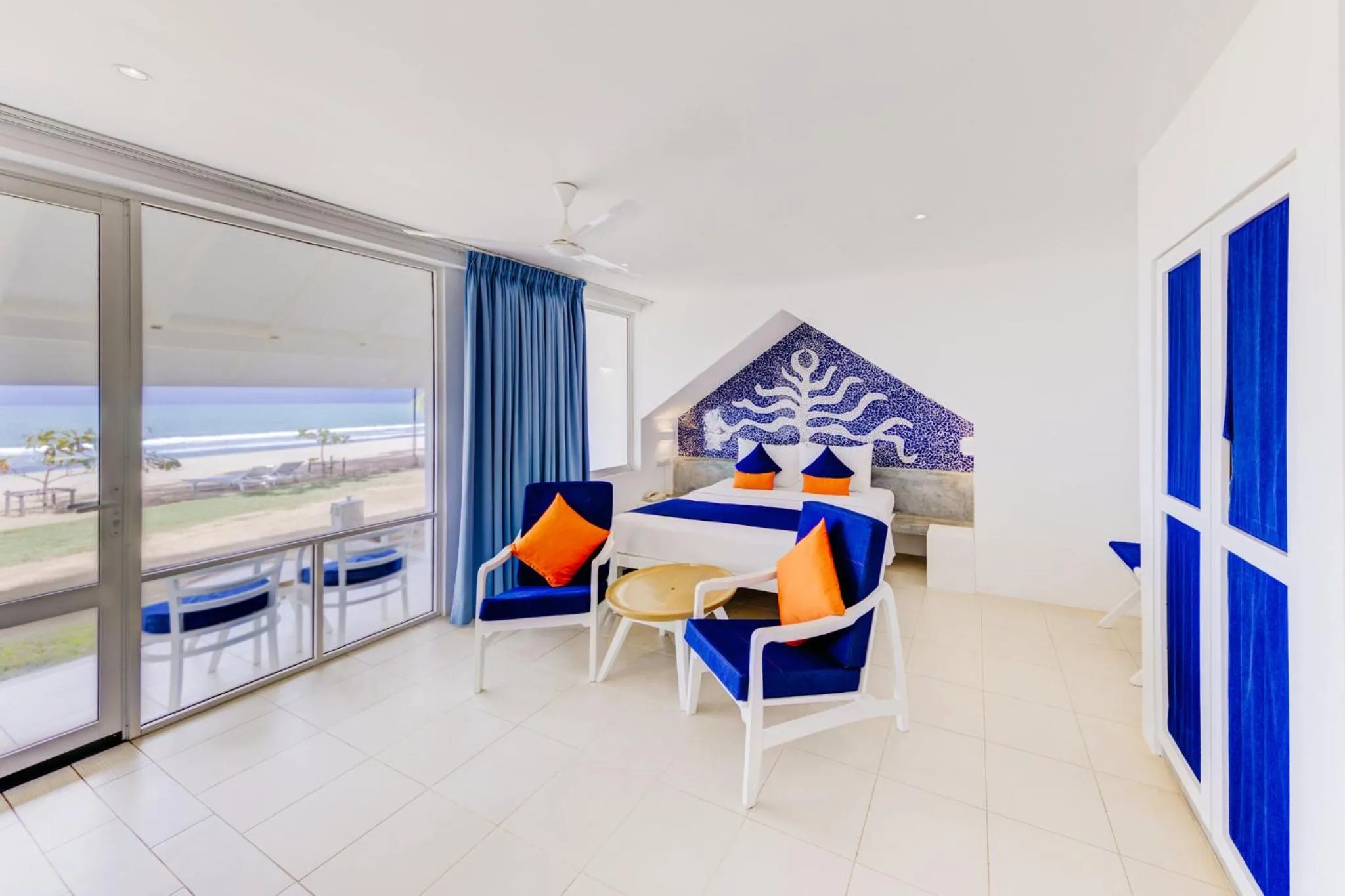 Bedroom in Trinco Blu by Cinnamon