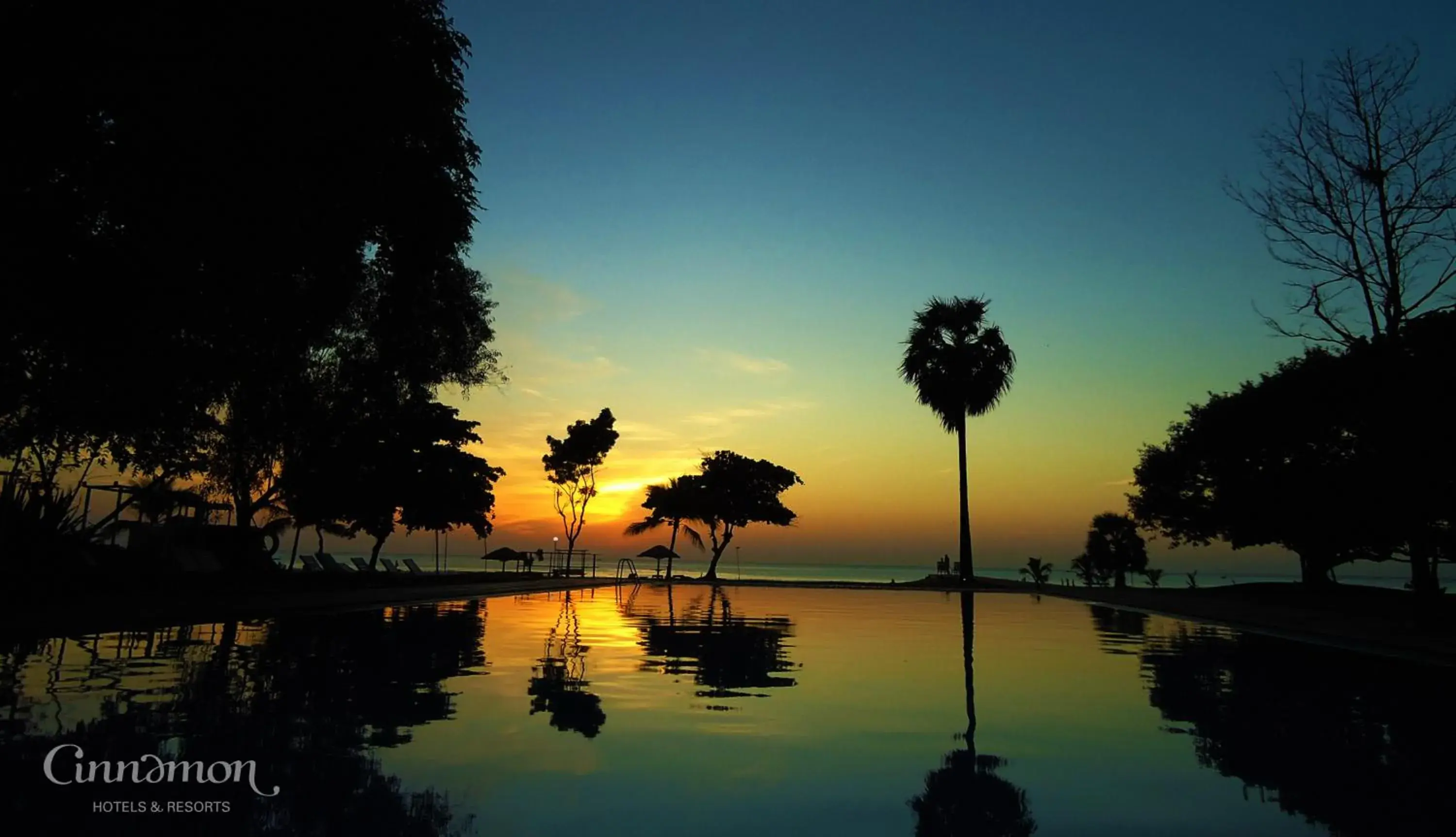 Swimming pool in Trinco Blu by Cinnamon Swimming pool in Trinco Blu by Cinnamon