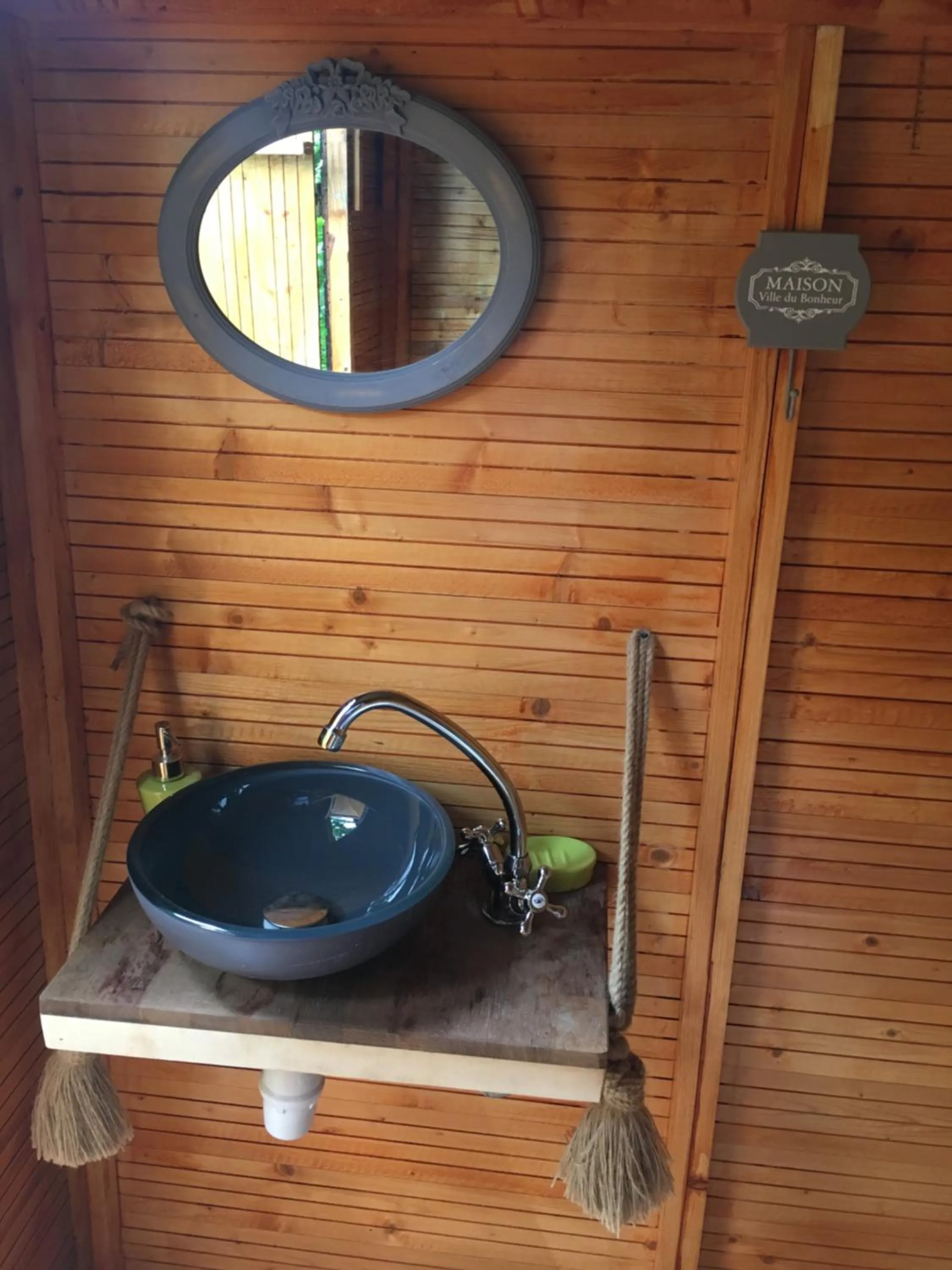 Bathroom in Le Chalet dAZAE