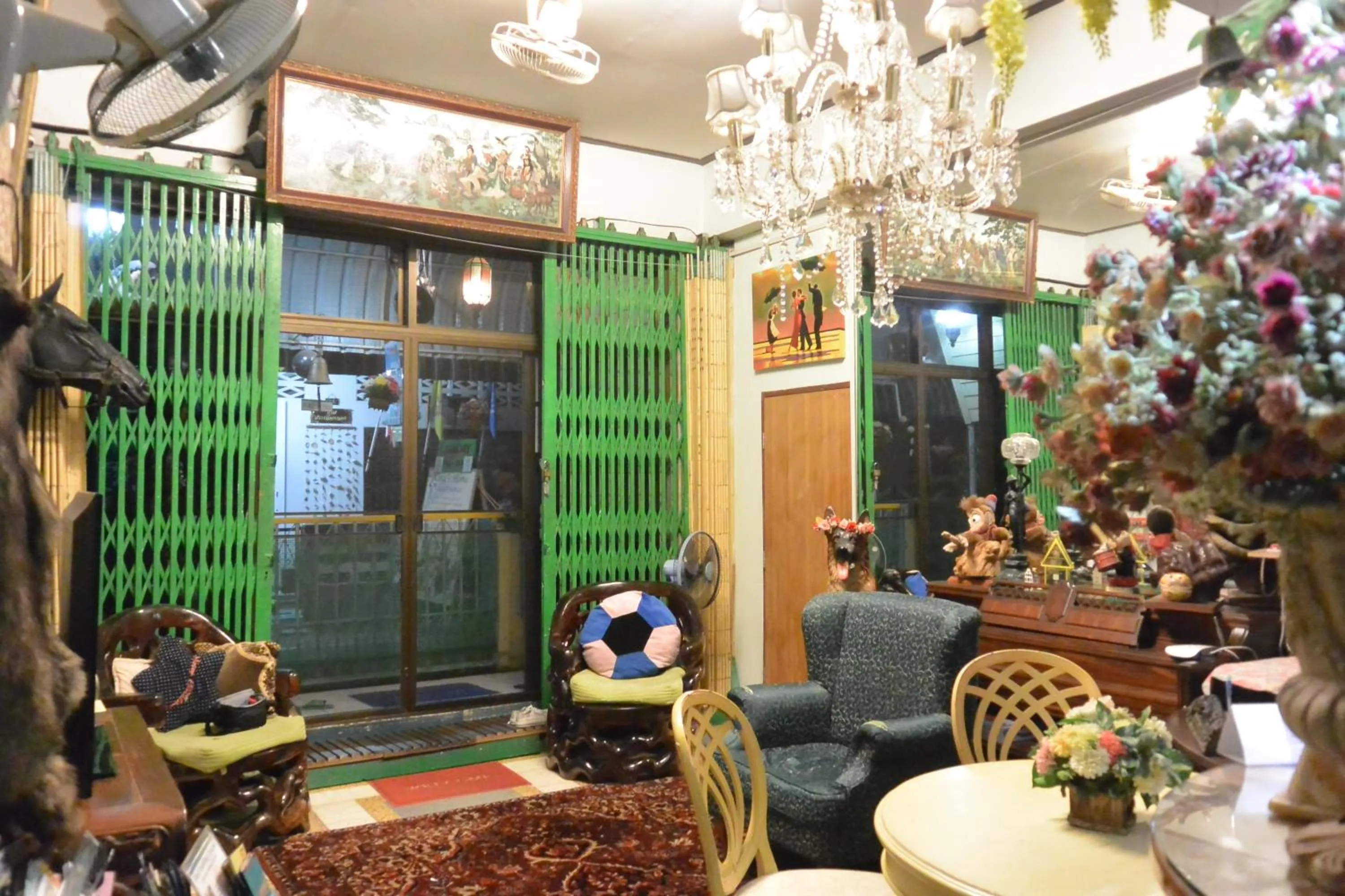 Lobby or reception in King's Home Hua Hin Homestay