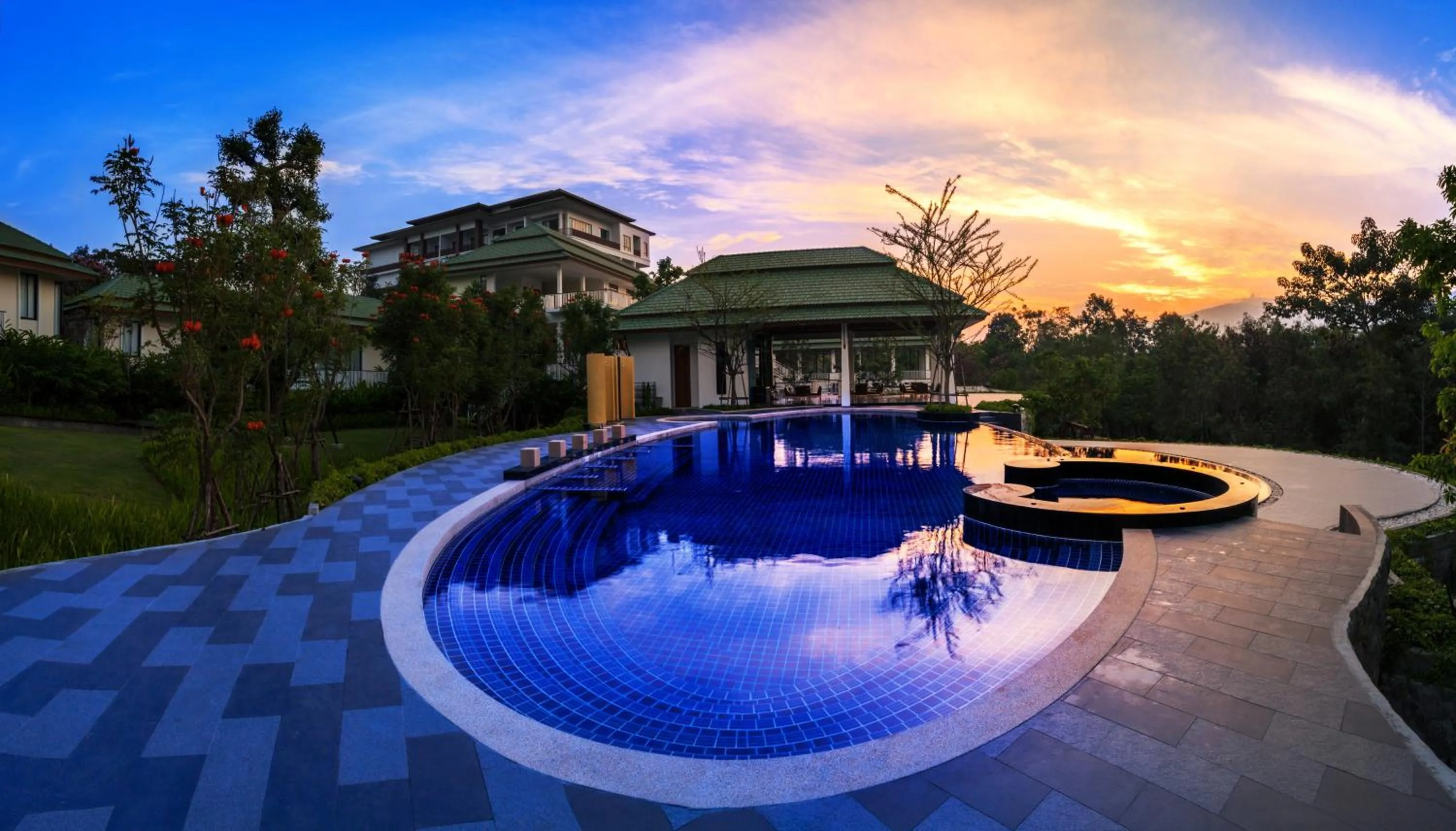 Swimming pool in Vivace Khaoyai
