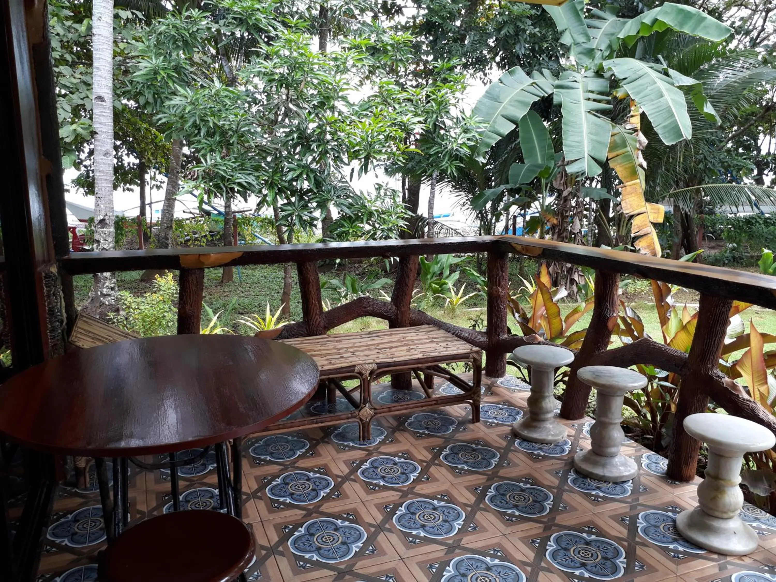 Garden in Dabdab Tourist Inn