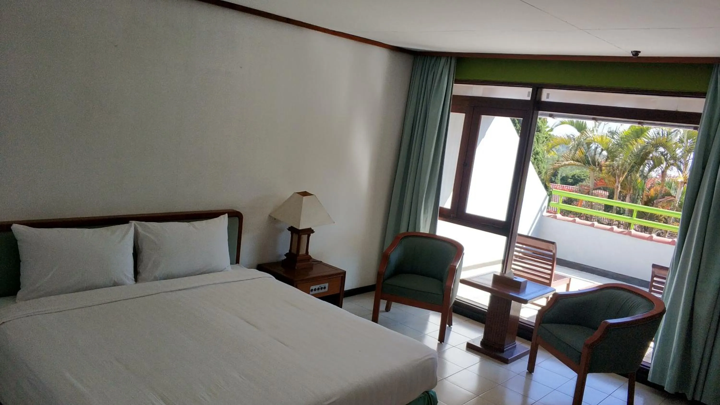 Bed in Grand Whiz Hotel Bromo