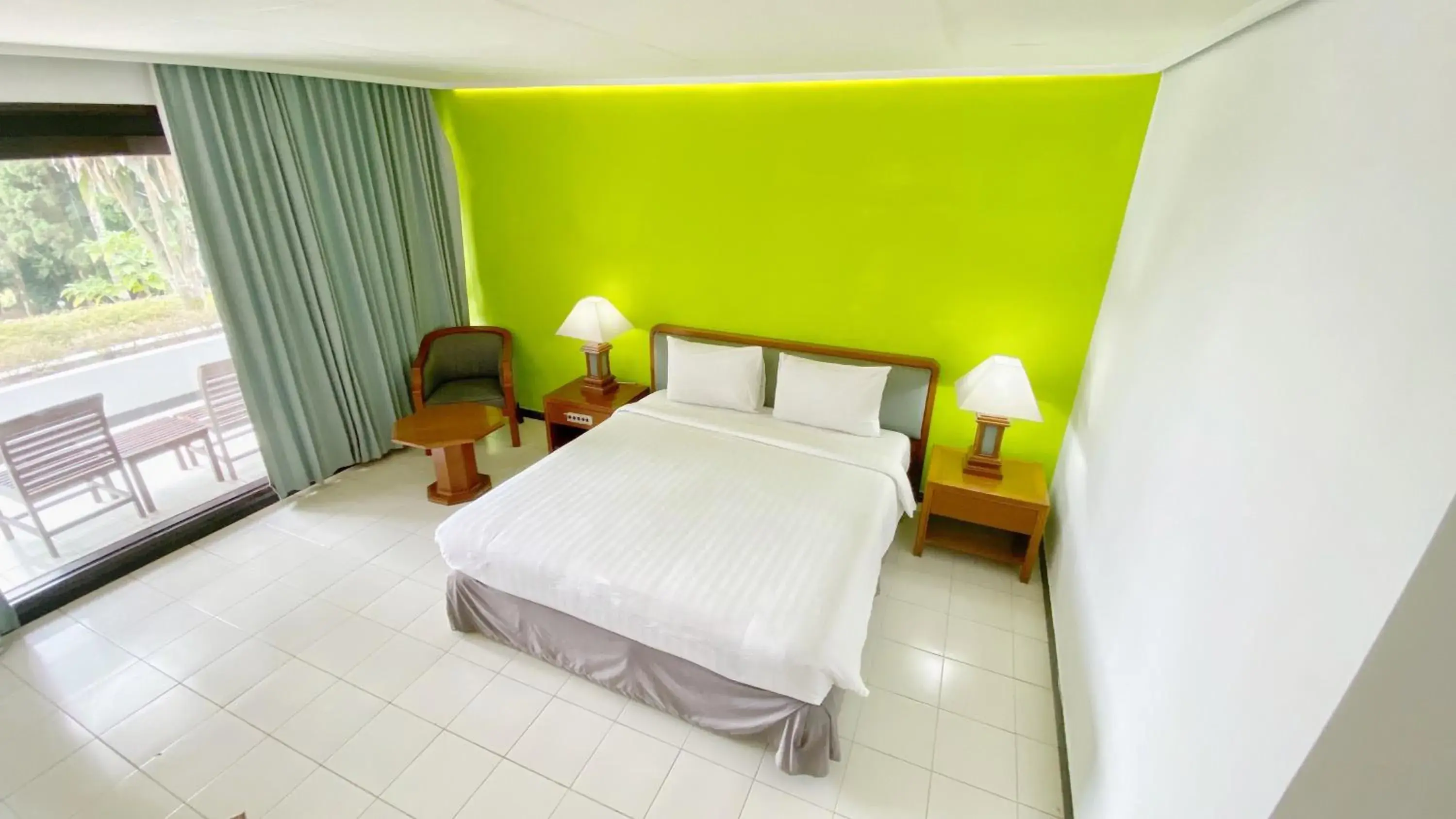 Standard Double or Twin Room with Balcony in Grand Whiz Hotel Bromo Standard Double or Twin Room with Balcony in Grand Whiz Hotel Bromo