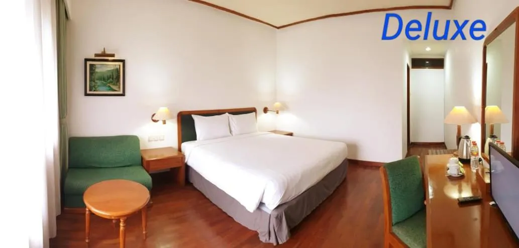 Bed in Grand Whiz Hotel Bromo