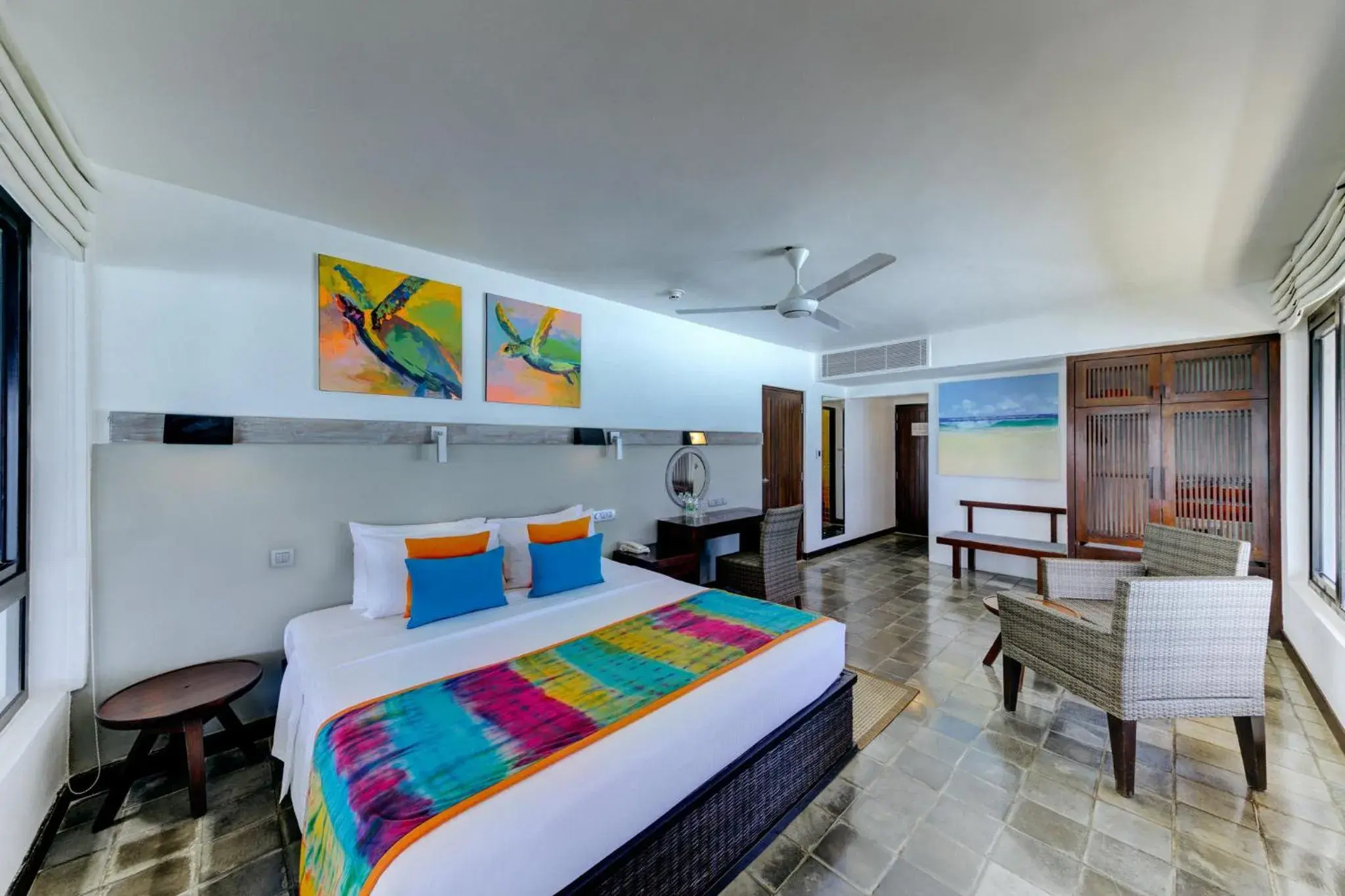 Property building, Bed in Hikka Tranz by Cinnamon Property building, Bed in Hikka Tranz by Cinnamon