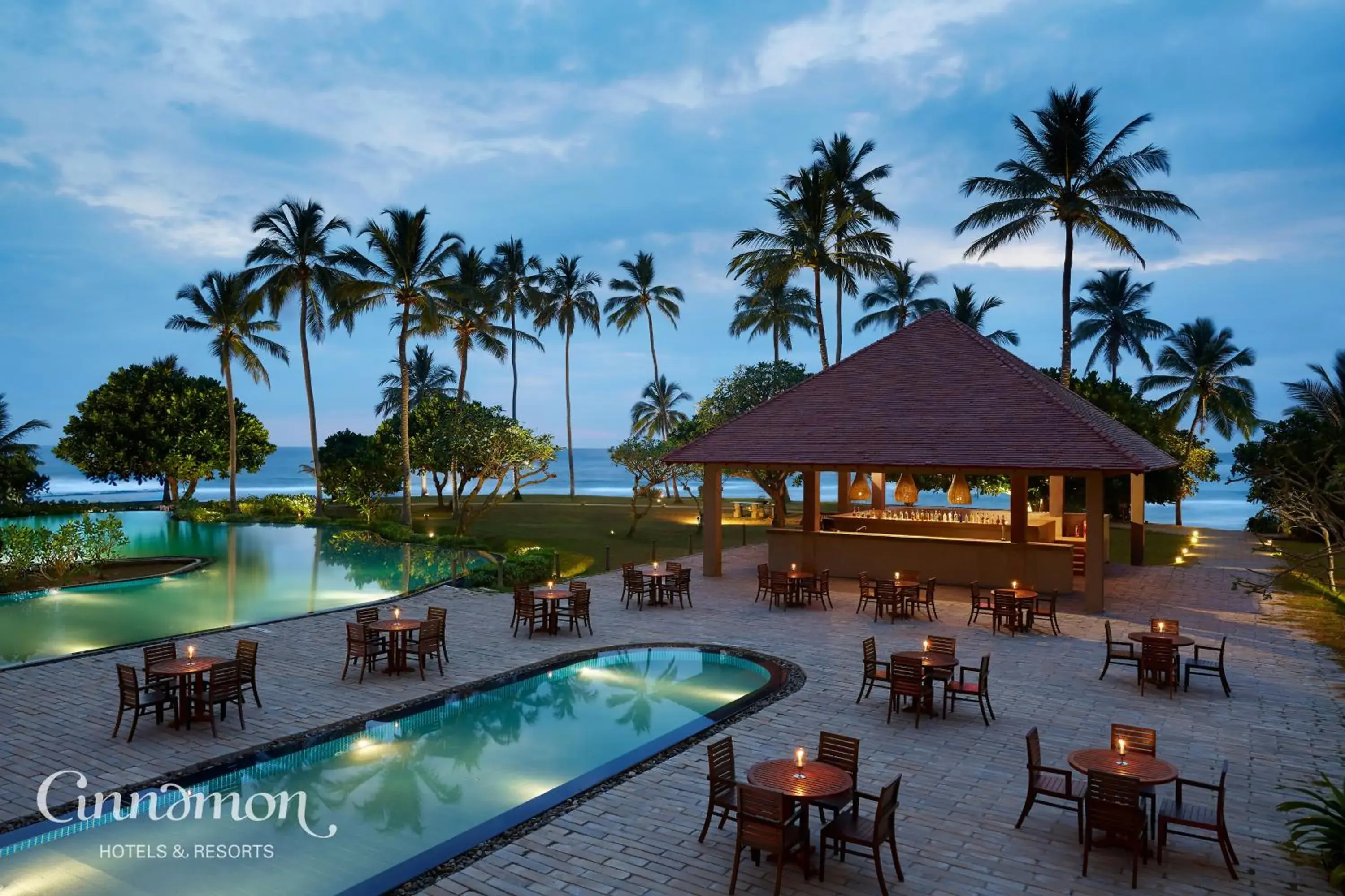 Pool view in Hikka Tranz by Cinnamon Pool view in Hikka Tranz by Cinnamon