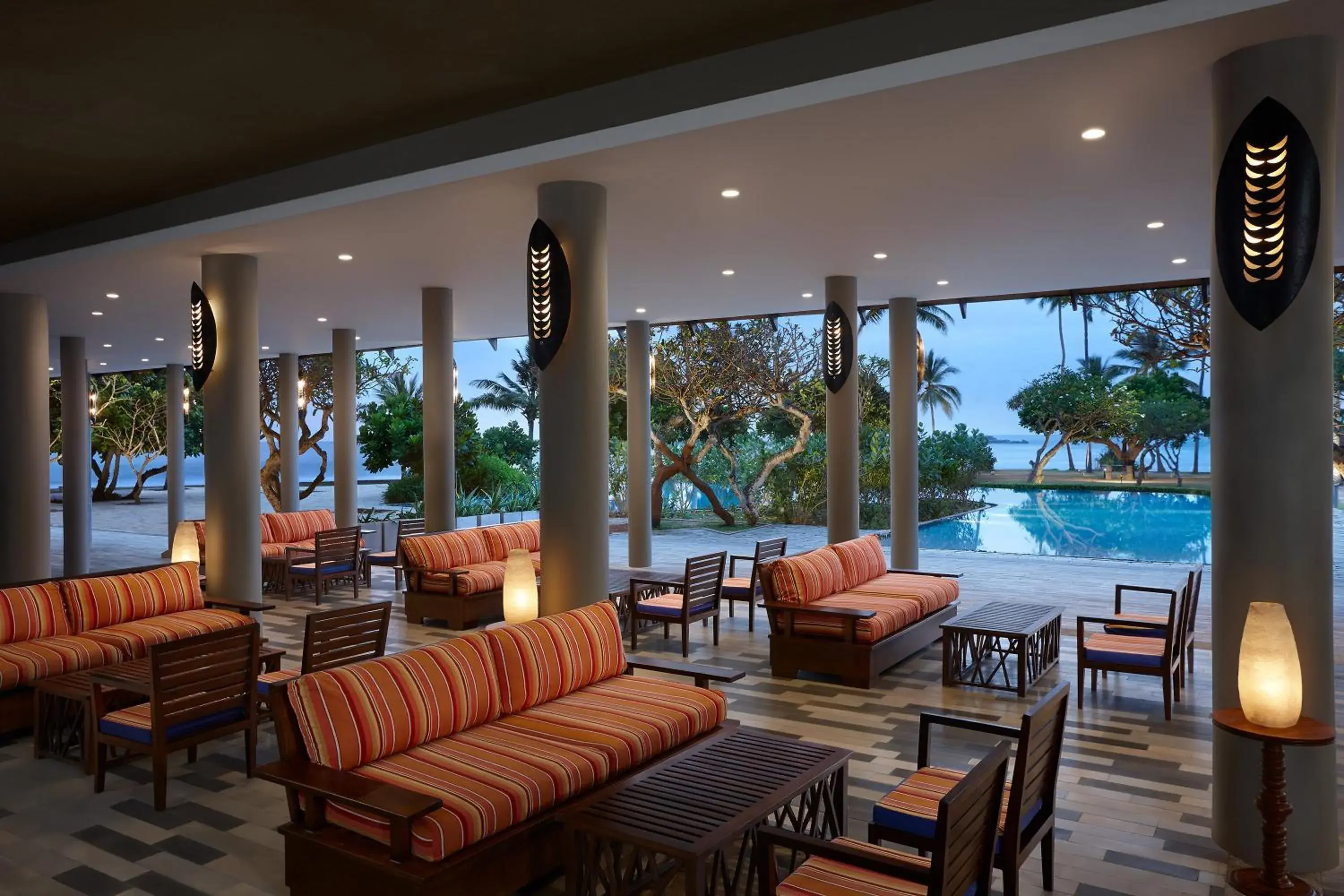 Lobby or reception in Hikka Tranz by Cinnamon Lobby or reception in Hikka Tranz by Cinnamon