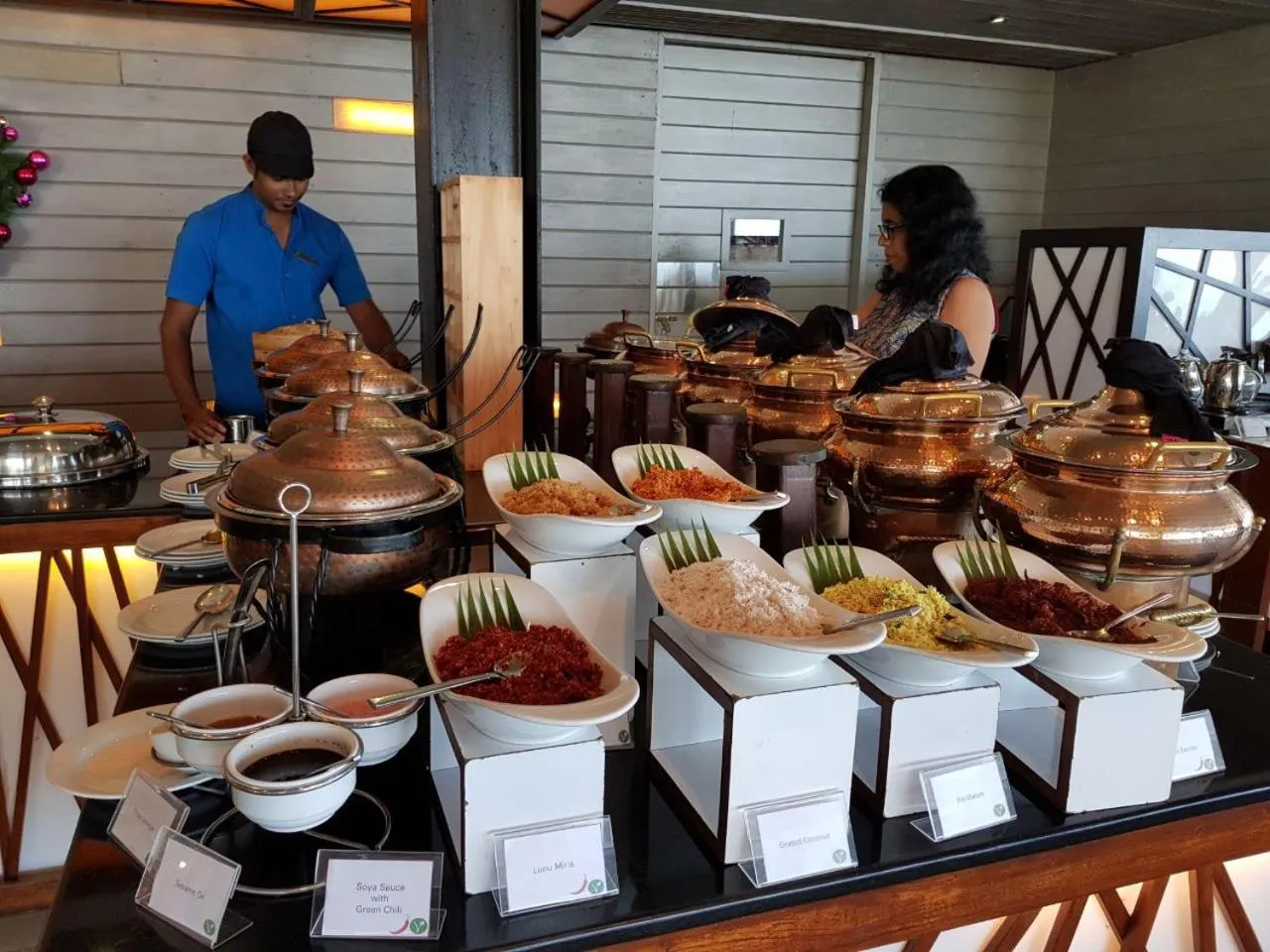 Breakfast in Hikka Tranz by Cinnamon