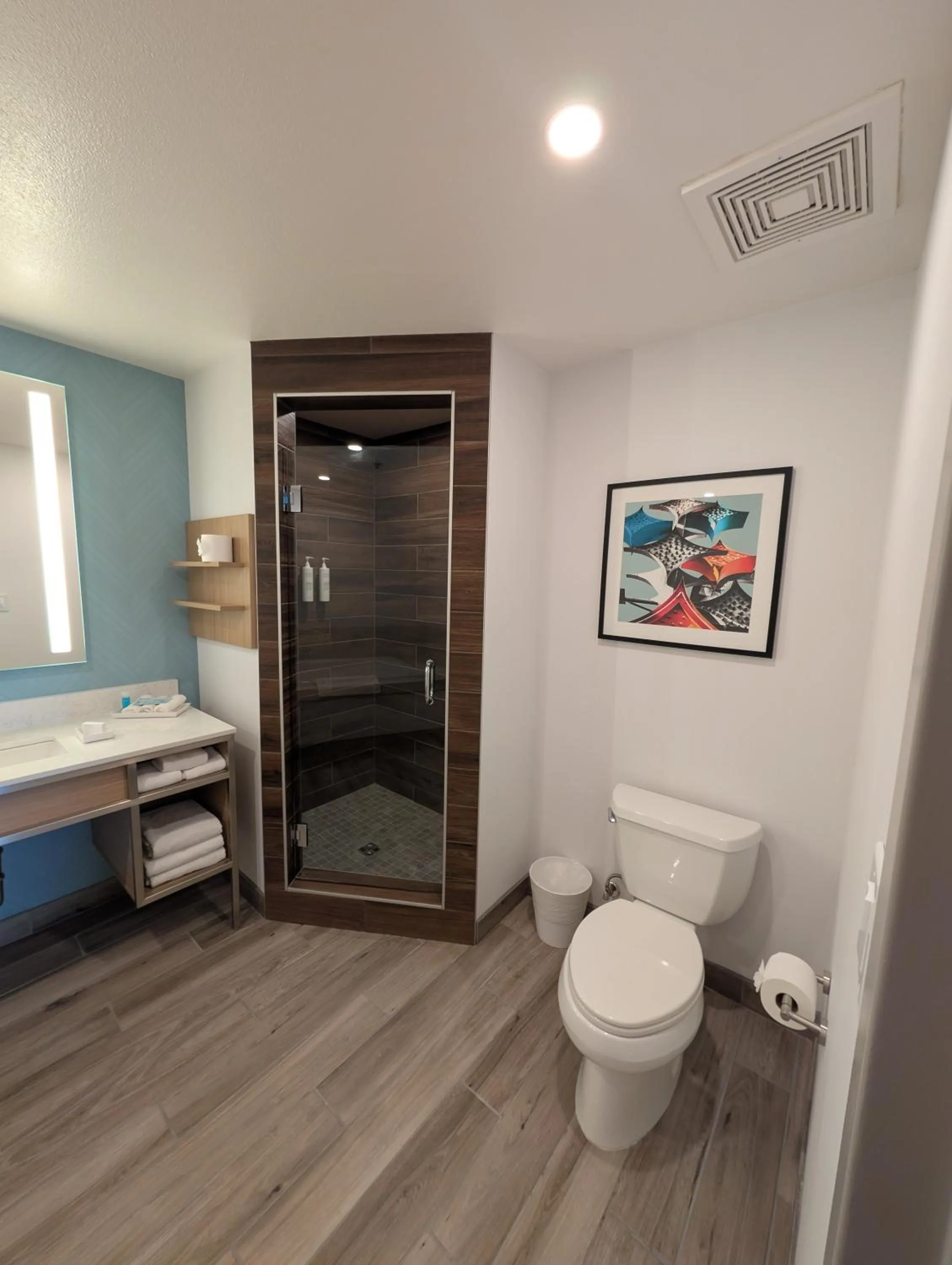 Bathroom in Hilton Garden Inn Las Vegas Strip South