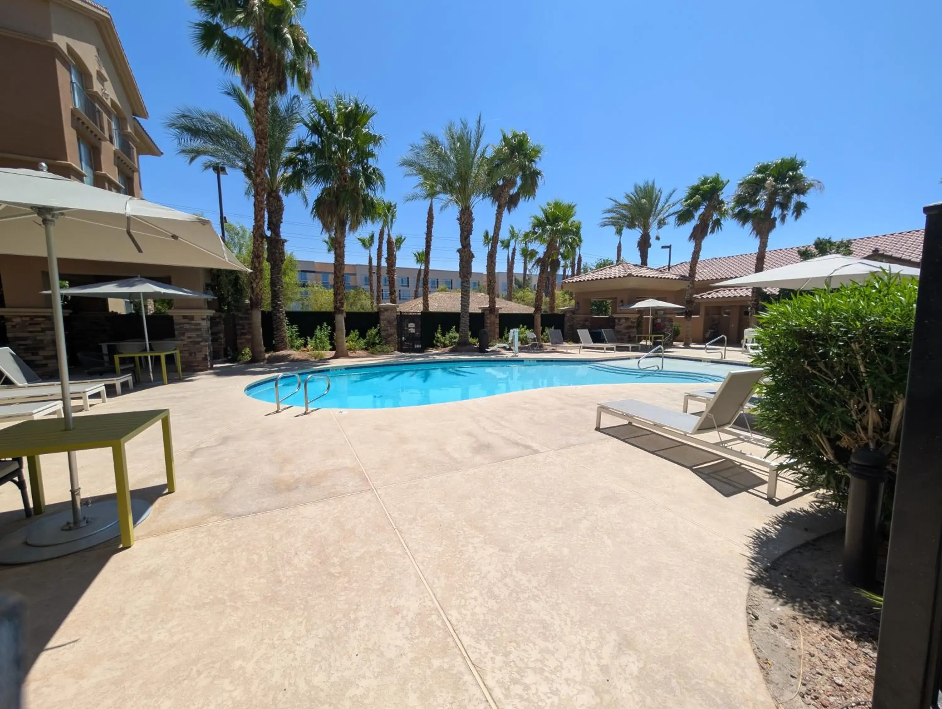 Swimming pool in Hilton Garden Inn Las Vegas Strip South Swimming pool in Hilton Garden Inn Las Vegas Strip South