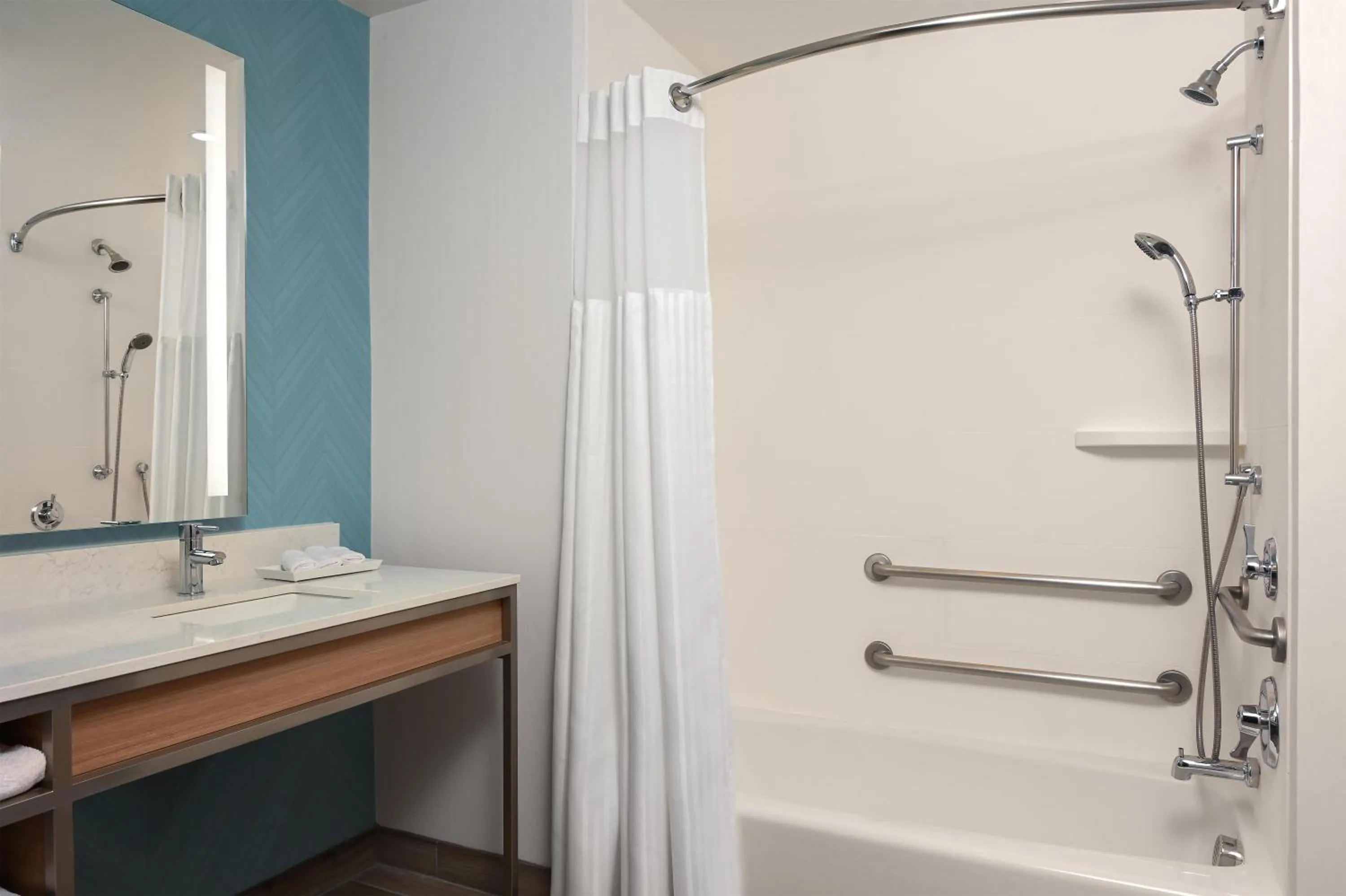 Bathroom in Hilton Garden Inn Las Vegas Strip South