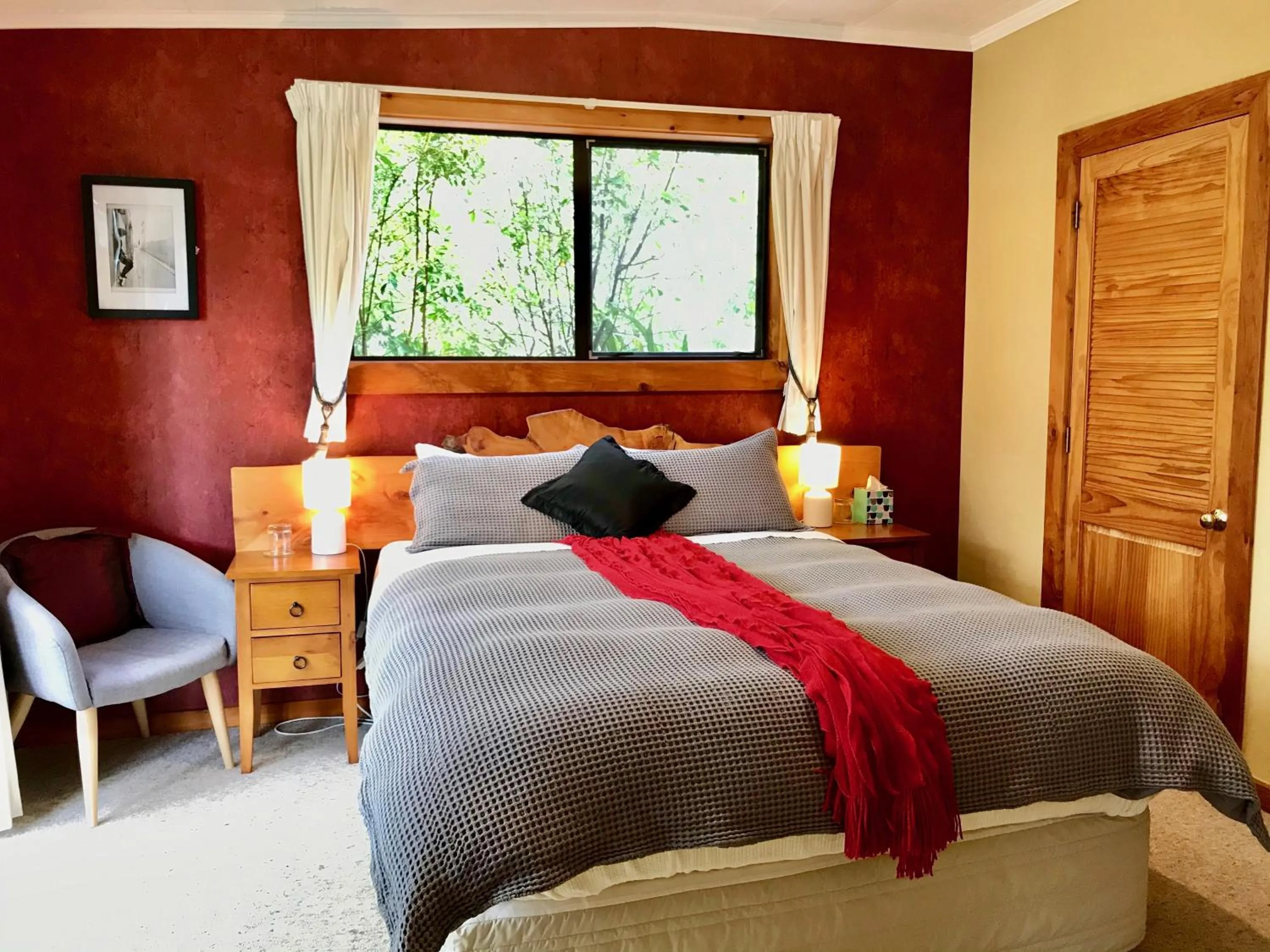 Bed in Murchison Lodge