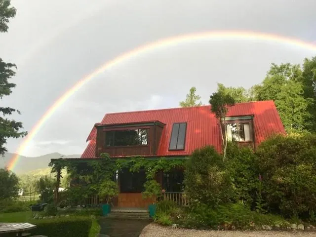 Property building in Murchison Lodge