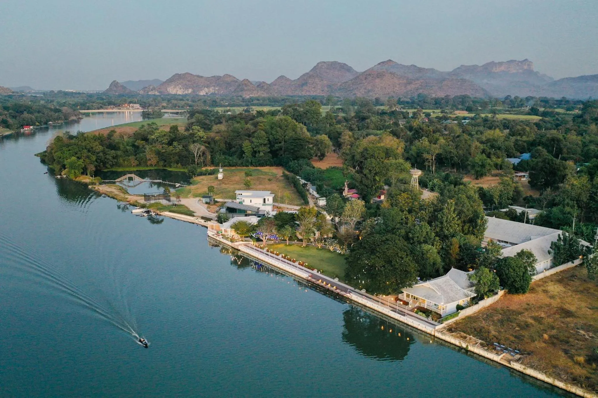 Property building in Tubtim Siam River Kwai Resort