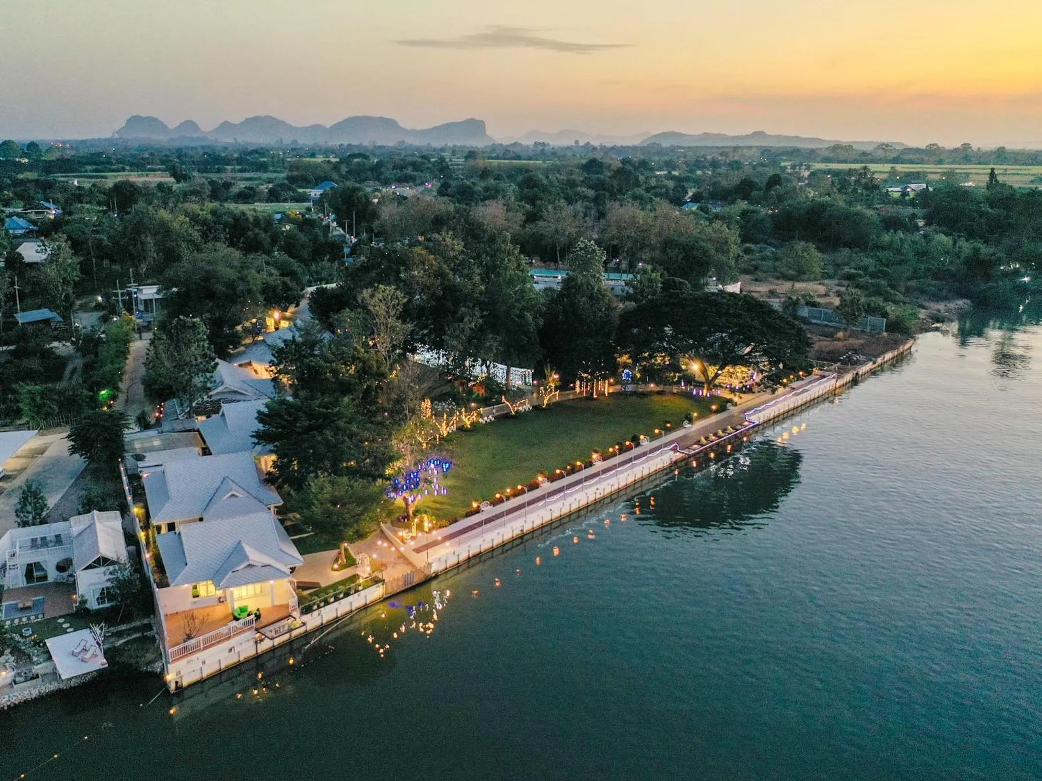 Property building in Tubtim Siam River Kwai Resort