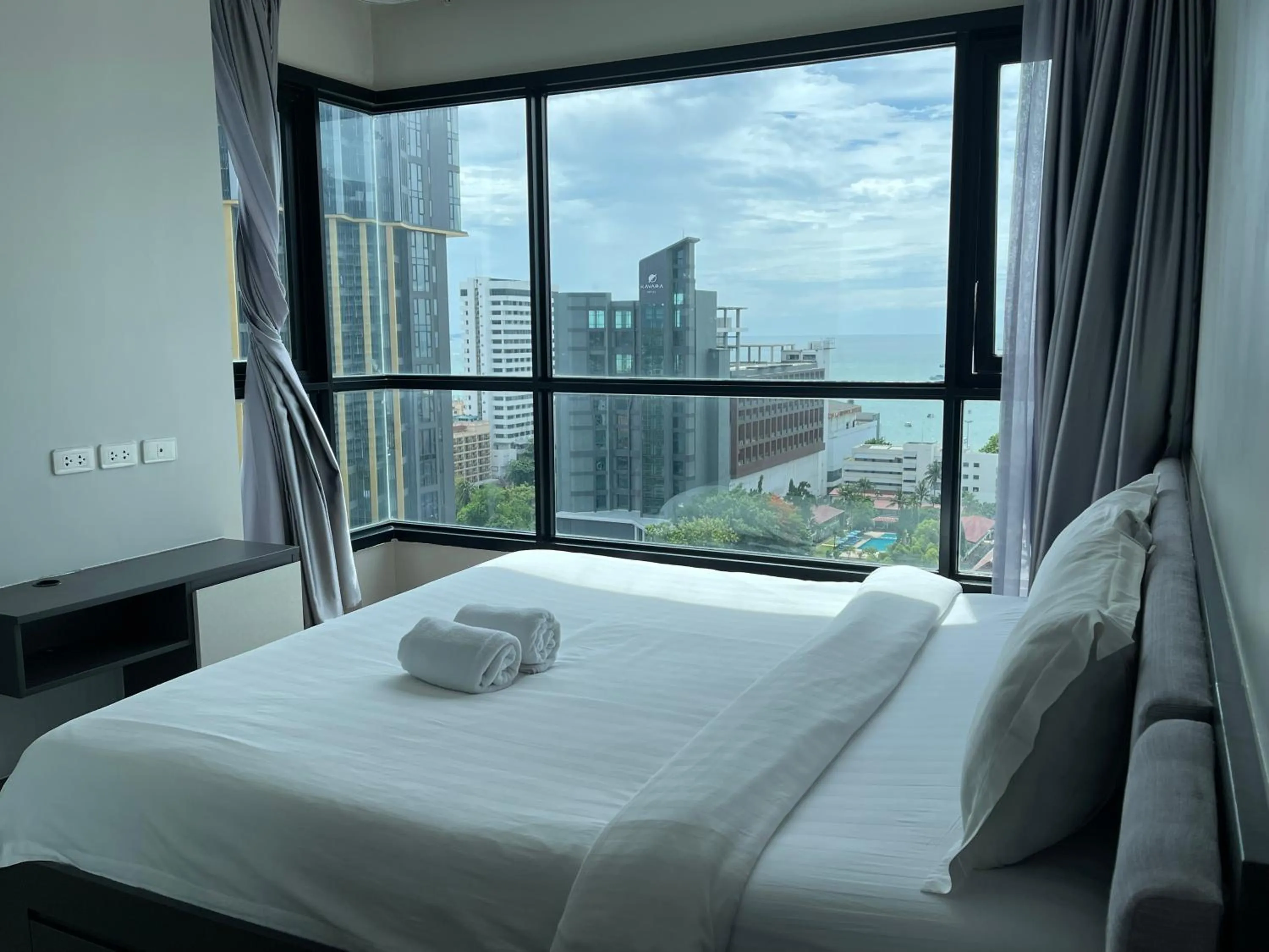 Bed in The Base Pattaya by Feng