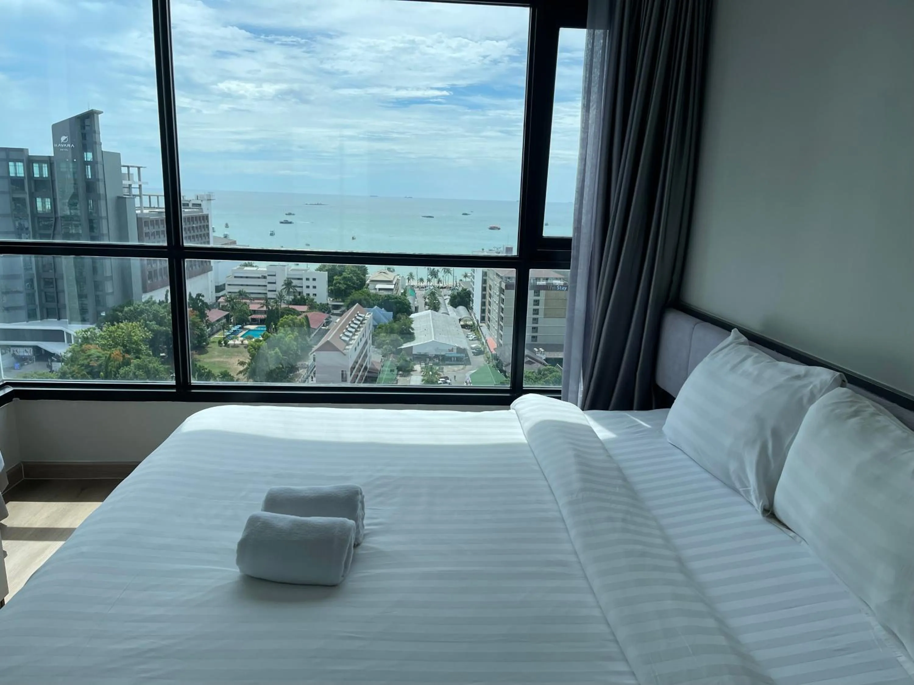 Bed in The Base Pattaya by Feng