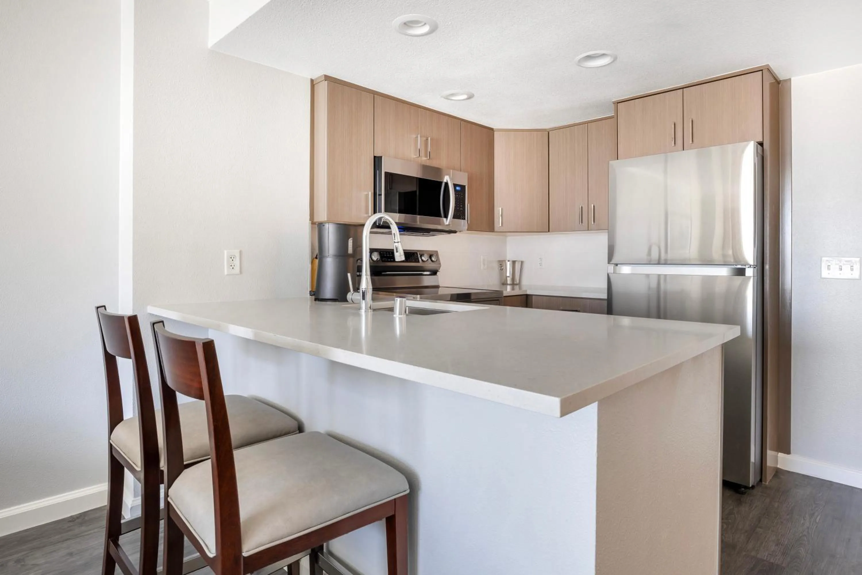 kitchen in Hilton Grand Vacations Club Paradise Las Vegas