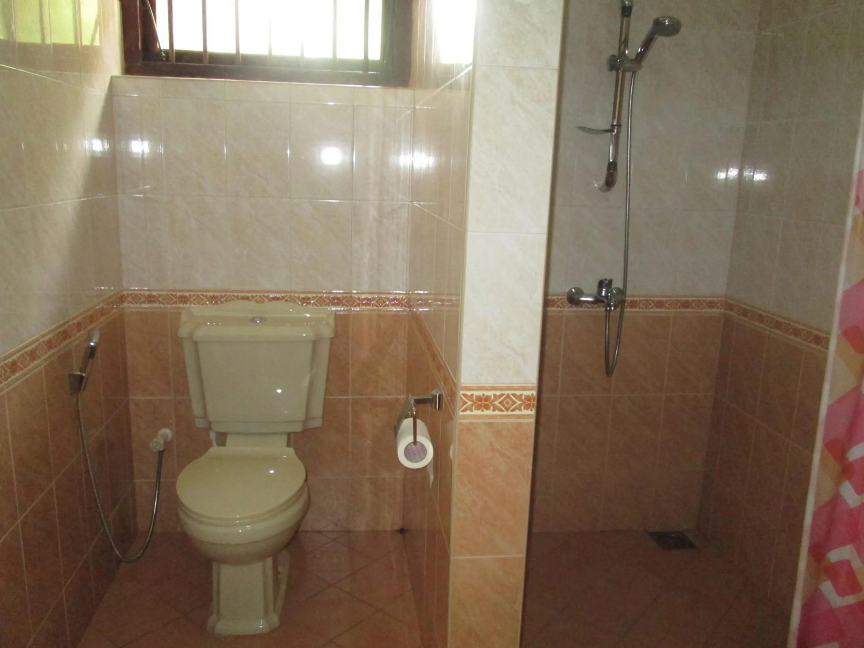 Bathroom in Tandem Guesthouse