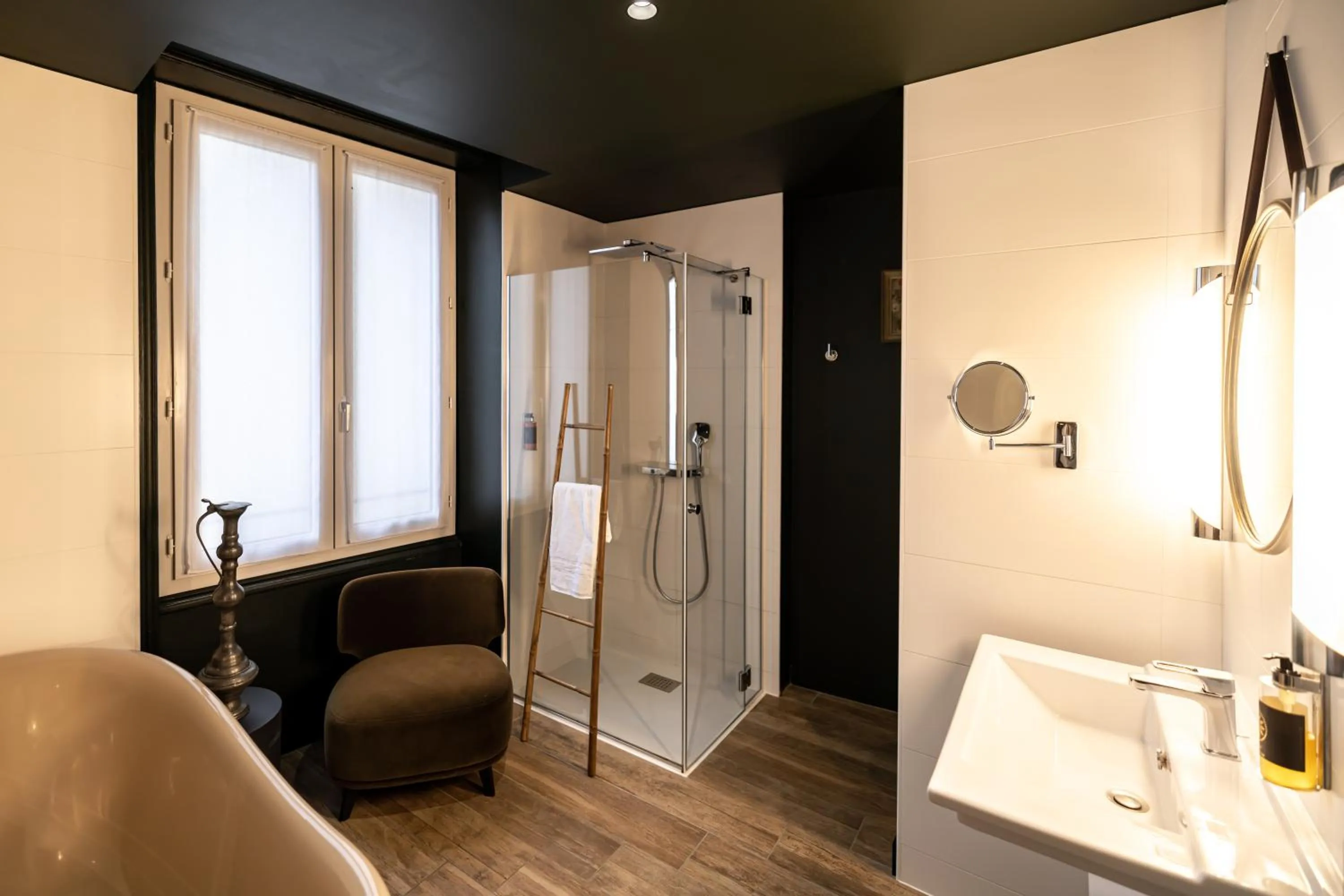 Bathroom in Naâd Hotel Sarlat Centre Ville