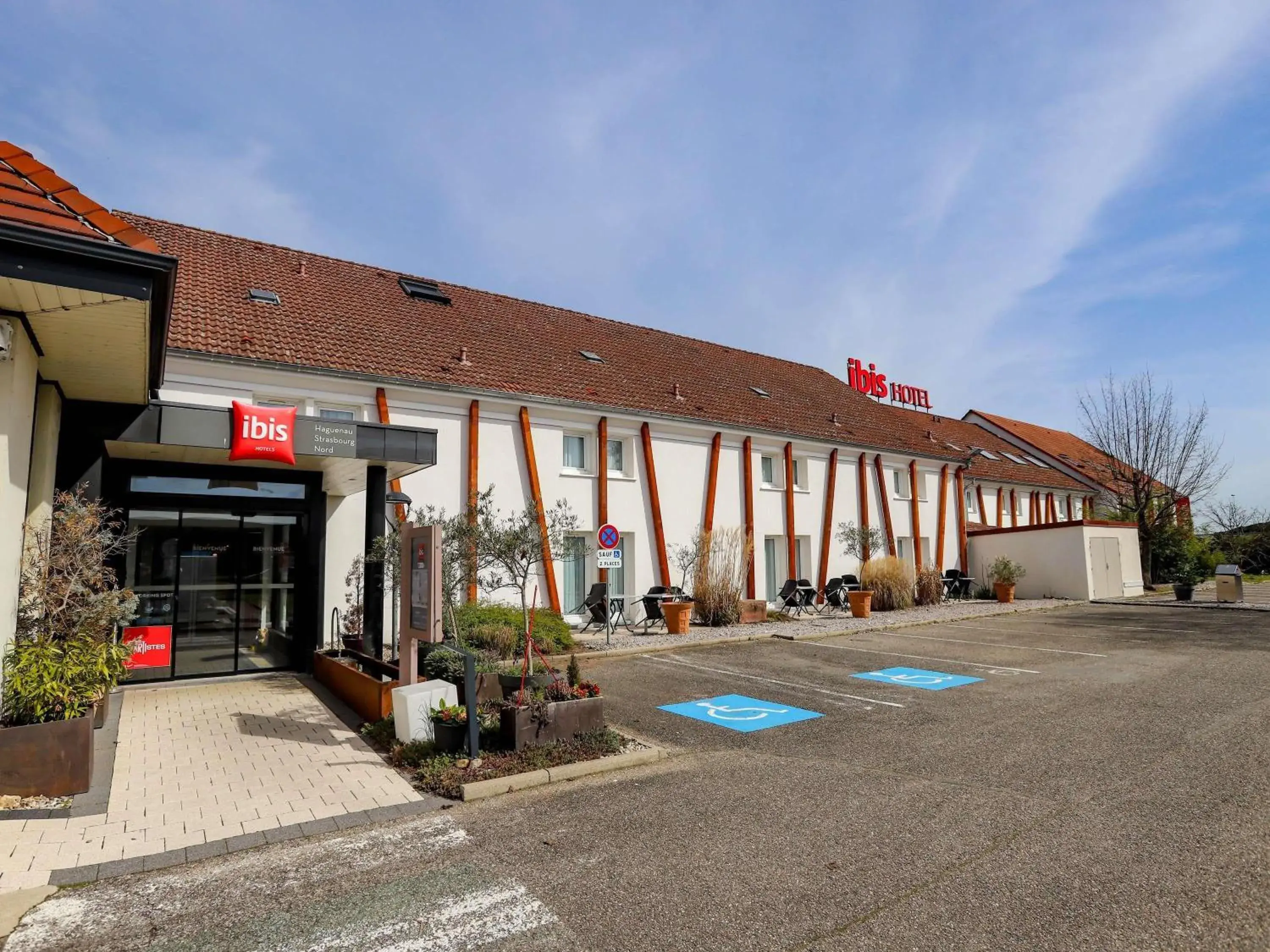 Property building in ibis Haguenau Strasbourg Nord Property building in ibis Haguenau Strasbourg Nord