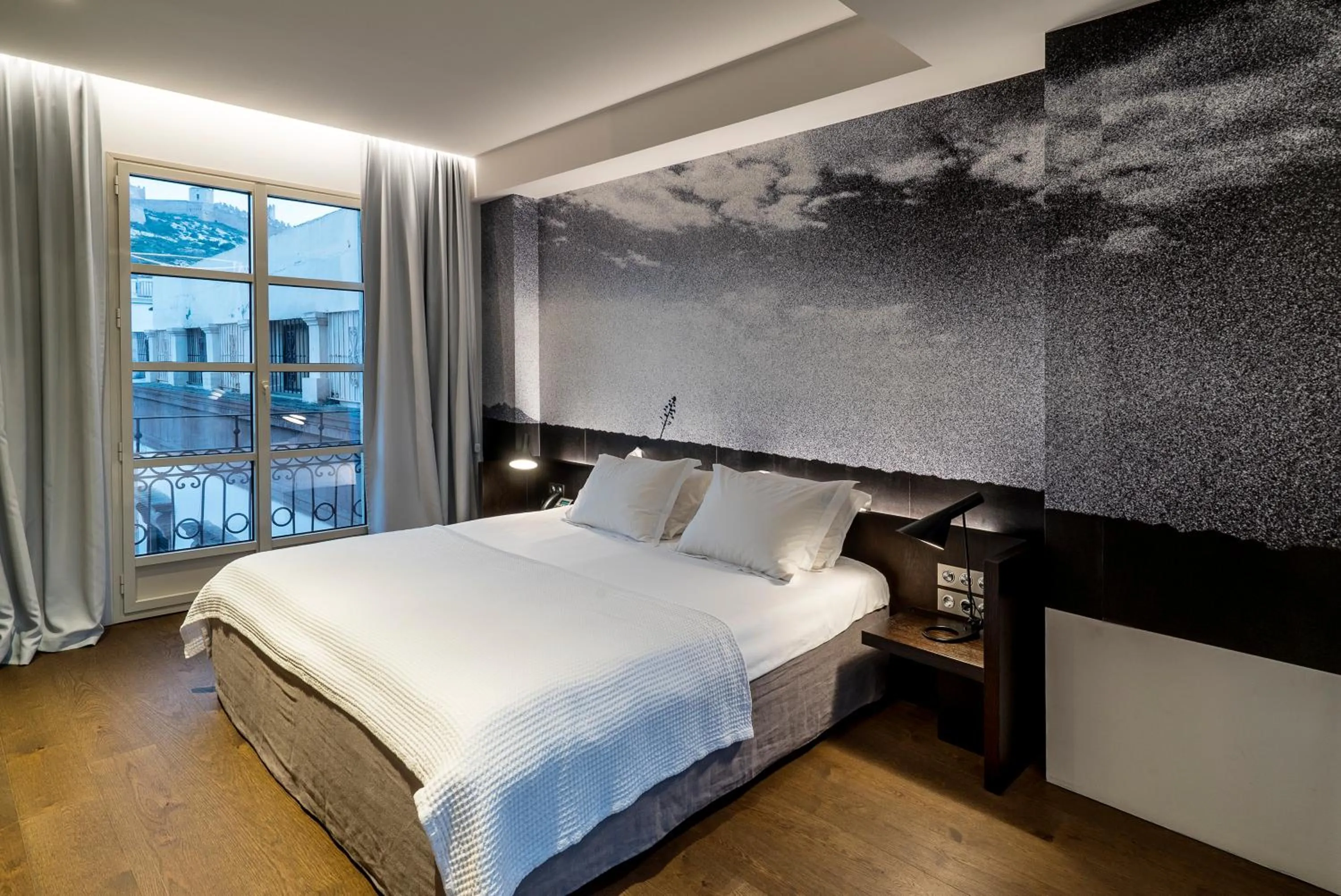 Photo of the whole room, Bed in Aire Hotel & Ancient Baths