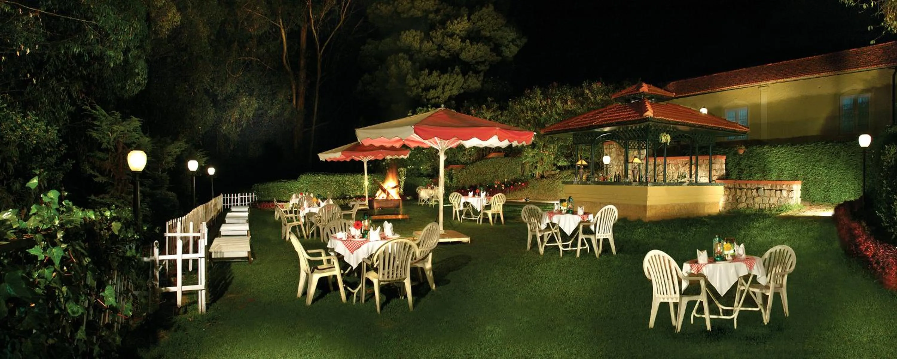 Restaurant/places to eat in Fortune Resort Sullivan Court, Ooty - Member ITC Hotels' Group