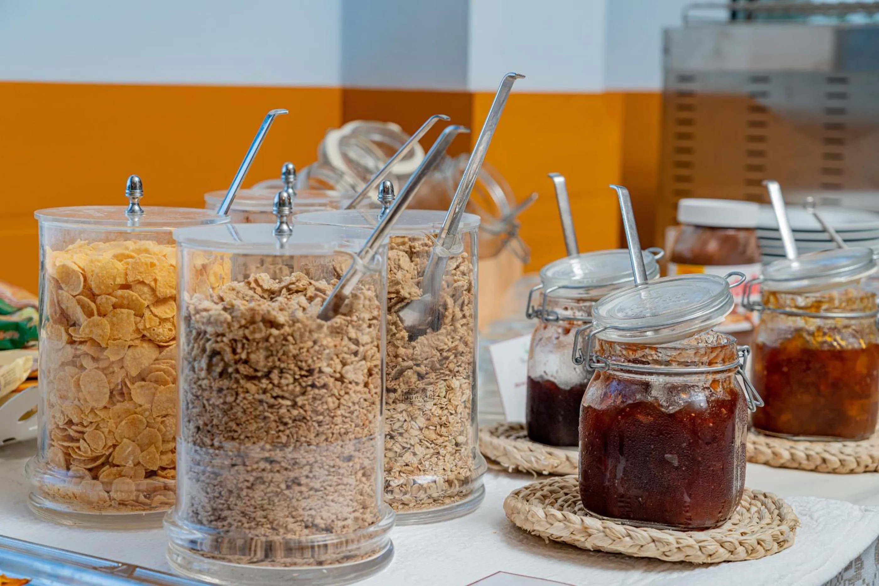 Buffet breakfast in Club Hotel Residence Baiaverde