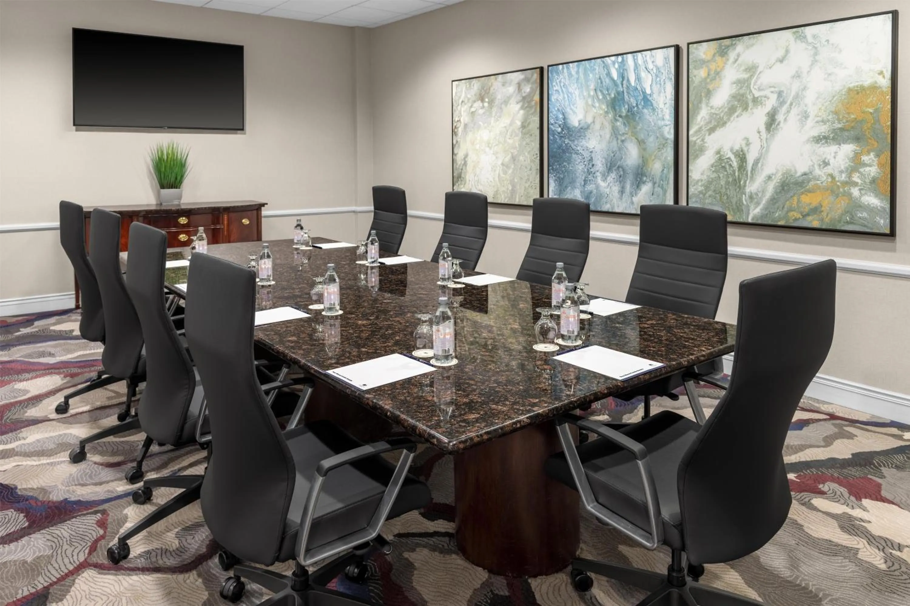 Meeting/conference room in DoubleTree by Hilton New Orleans